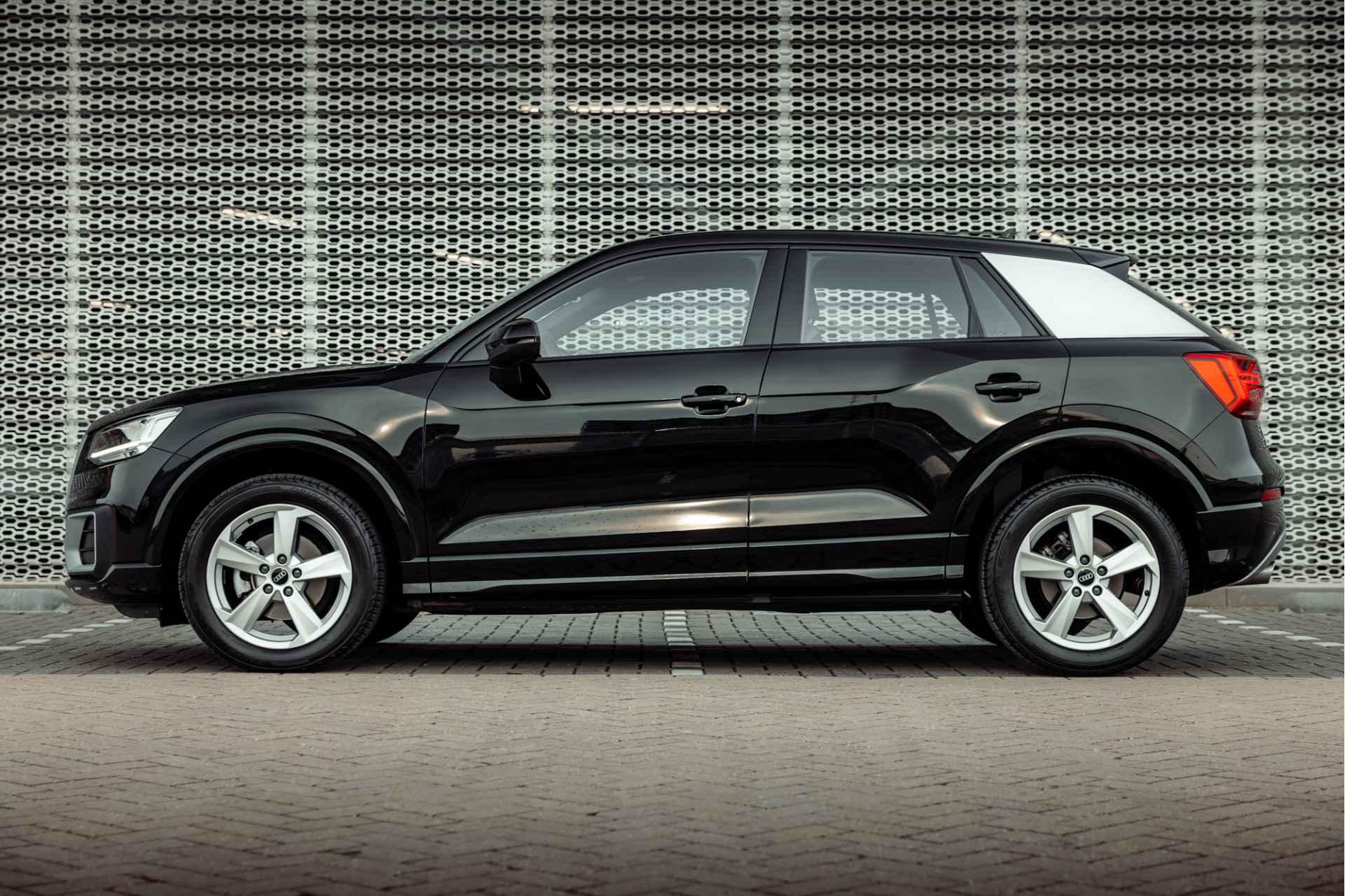 Audi Q2 30 TFSI epic | LED | Climate control | Navigatie | Parkeersensor achter | 17" LM velgen - 3/30