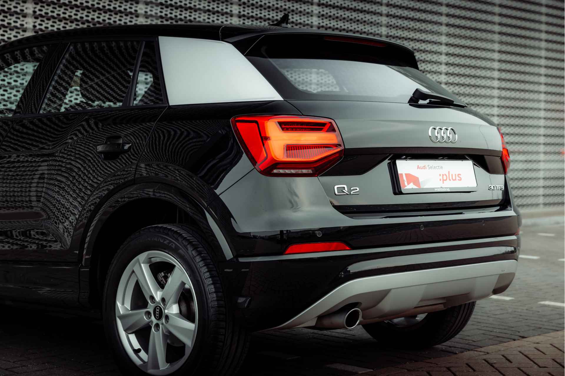 Audi Q2 30 TFSI epic | LED | Climate control | Navigatie | Parkeersensor achter | 17" LM velgen - 15/30