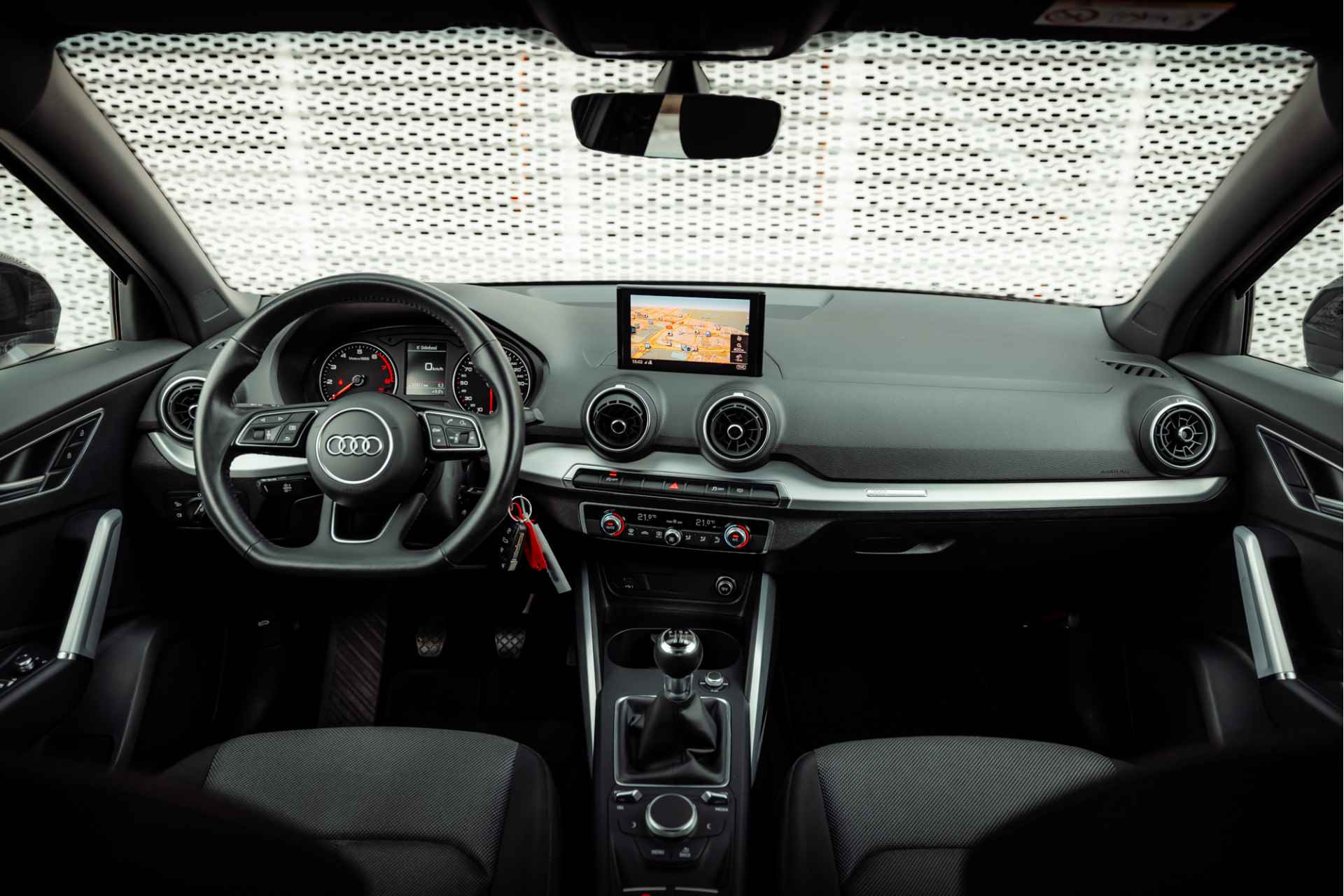 Audi Q2 30 TFSI epic | LED | Climate control | Navigatie | Parkeersensor achter | 17" LM velgen - 18/30