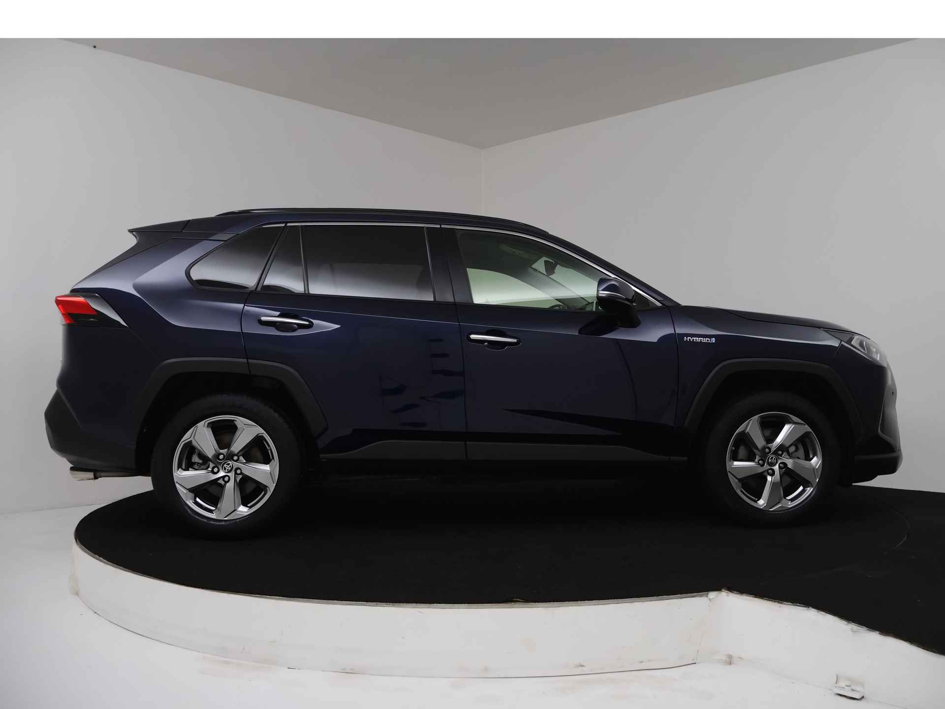 Toyota RAV4 2.5 Hybrid Executive - 16/40