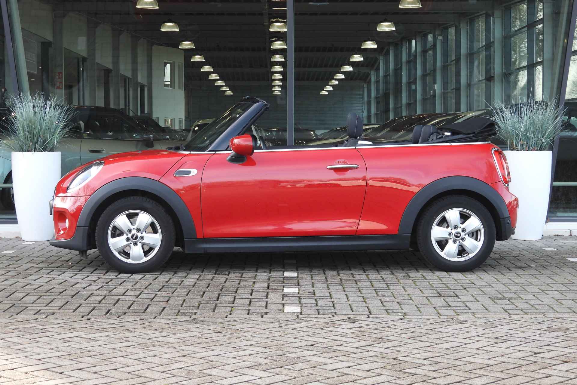 MINI Cabrio One / Stoelverwarming / Cruise Control / Navigatie / Airconditioning - 15/39