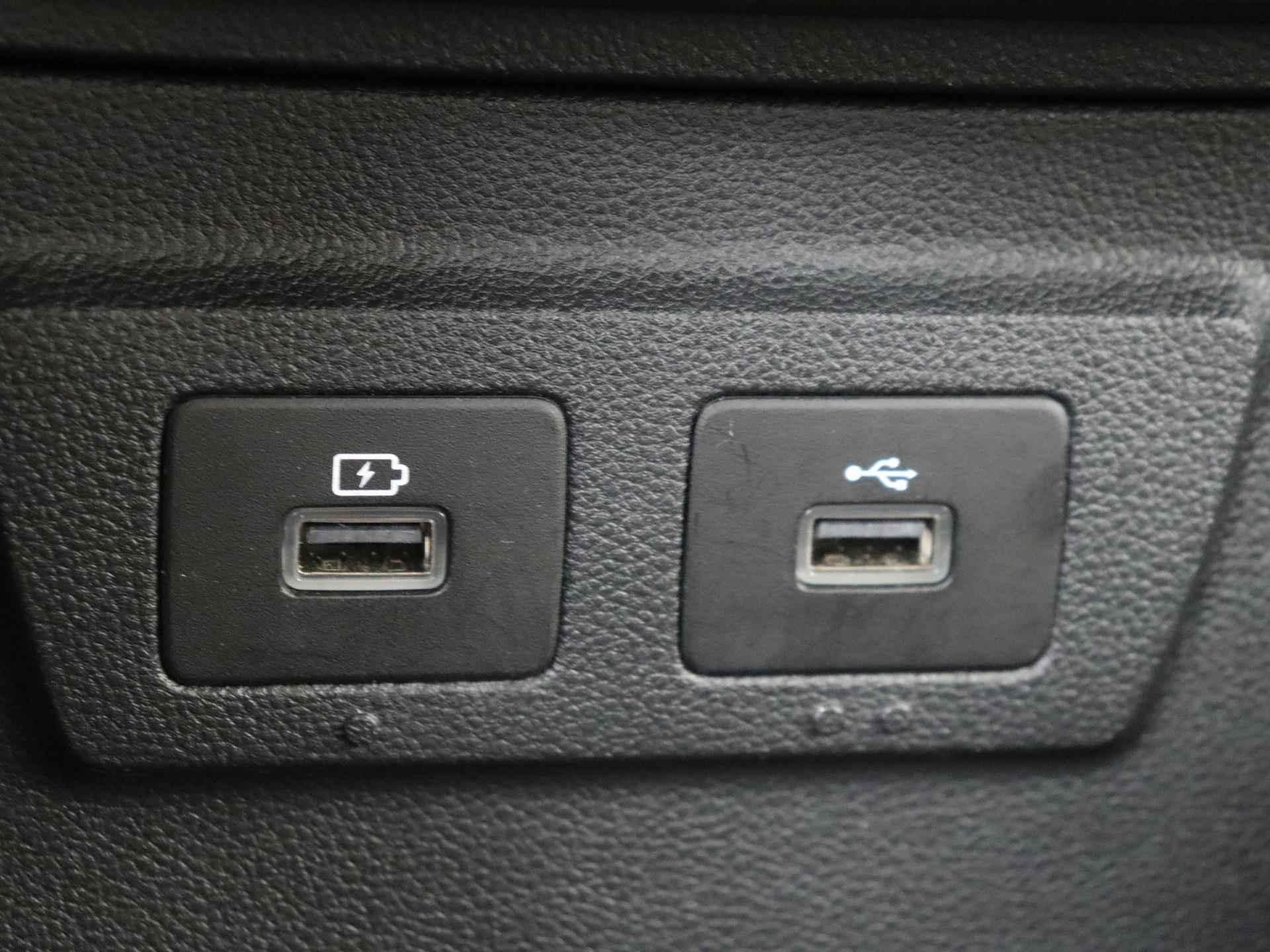 Dacia Duster 1.3 - 130PK TCe Comfort | Navigatie | Cruise Control | Airco | Apple Carplay/Android Auto | Parkeersensoren | Licht & Regen Sensor | Camera | Electrische Ramen | Centrale Deurvergrendeling | - 20/25