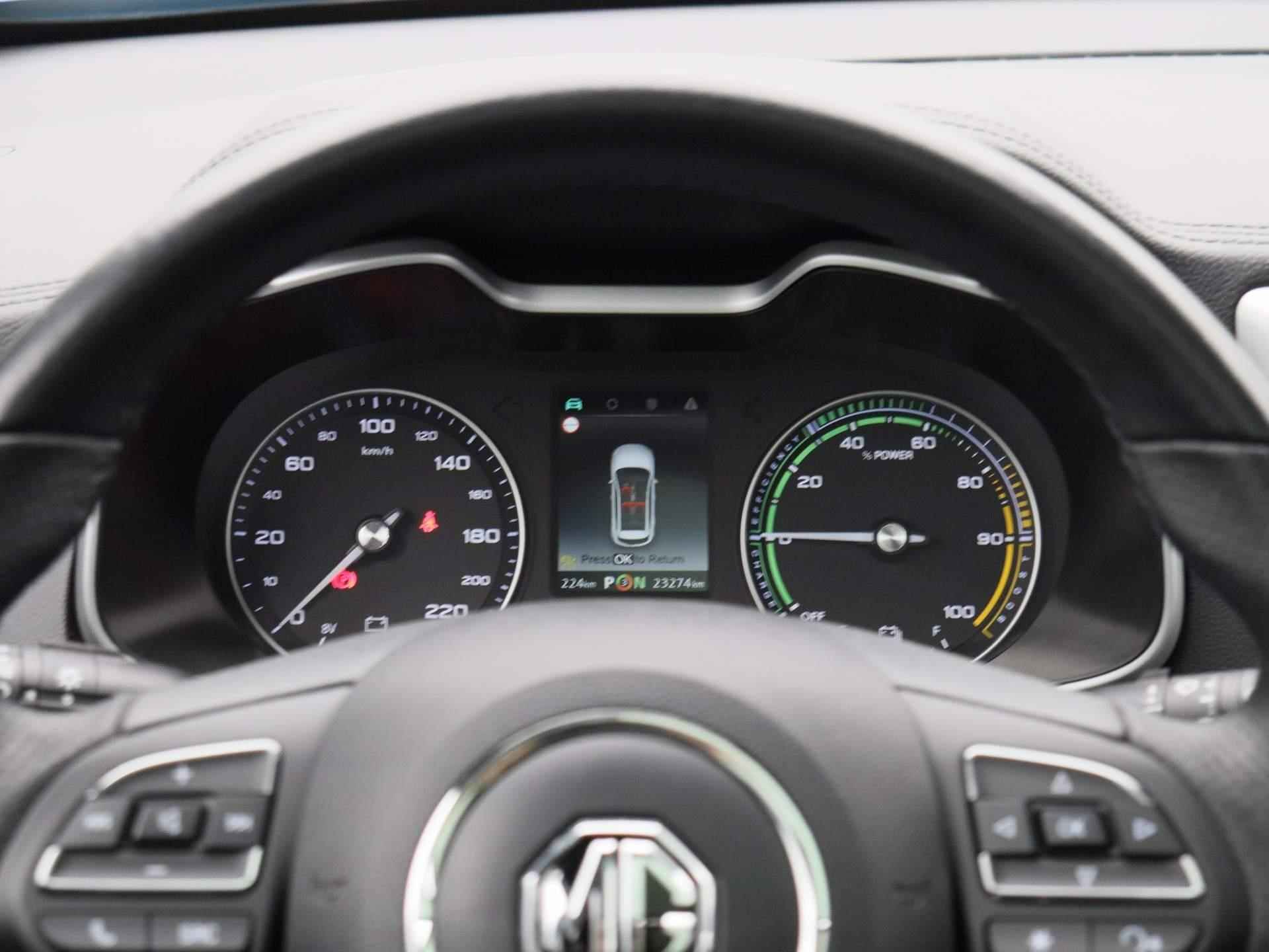 MG ZS EV Luxury | Panoramadak | Leder | Navi | Camera | Apple CarPlay | - 9/38