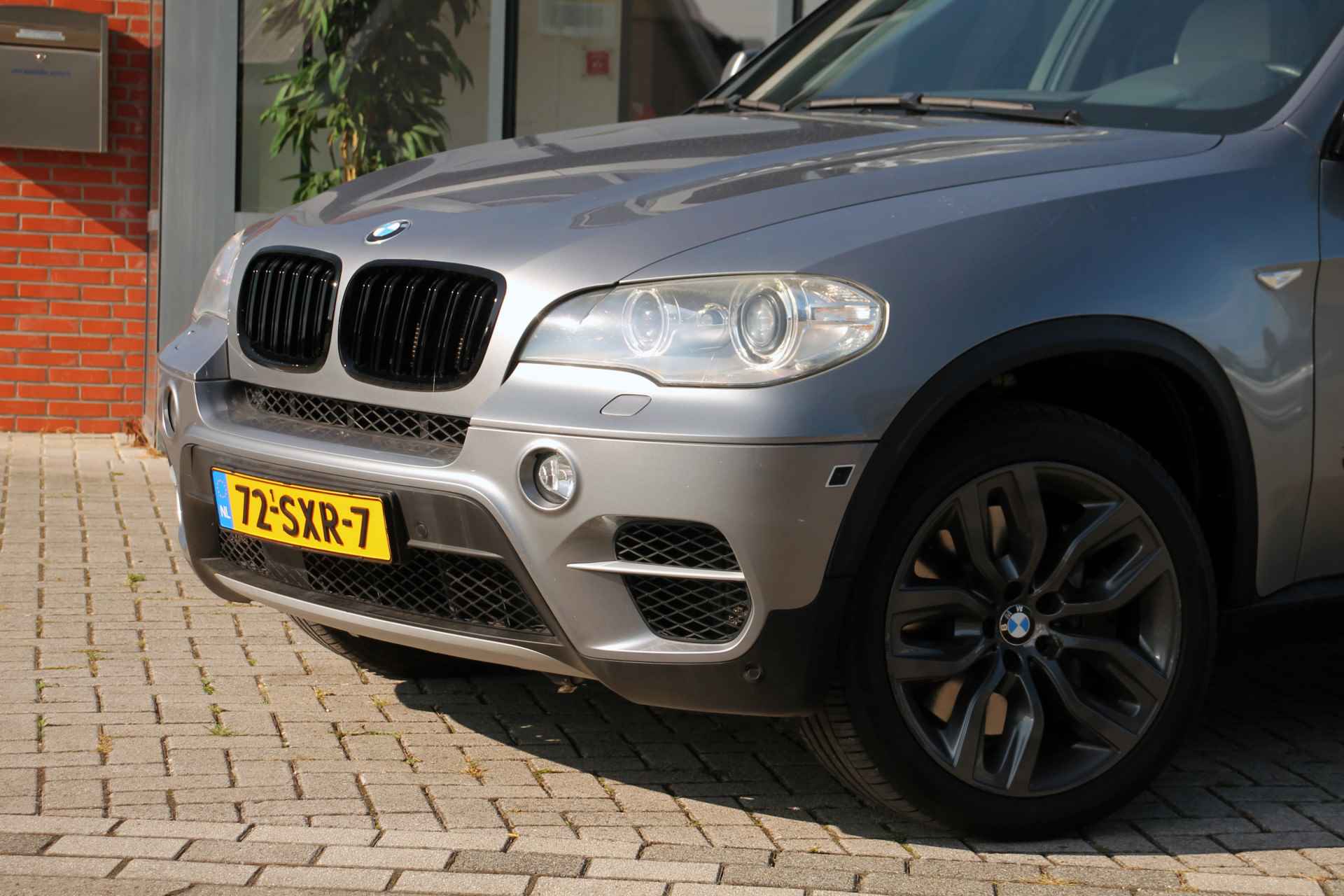 BMW X5 xDrive50i High Executive ✅ 7 pers ✅ Panodak ✅ Elec Trekh ✅ - 2/40