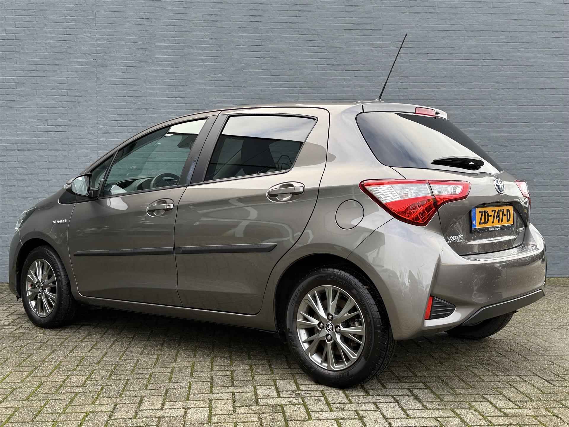 TOYOTA Yaris 1.5 Hybrid 100pk 5D CVT Dynamic | Navigatie | LMV - 8/32