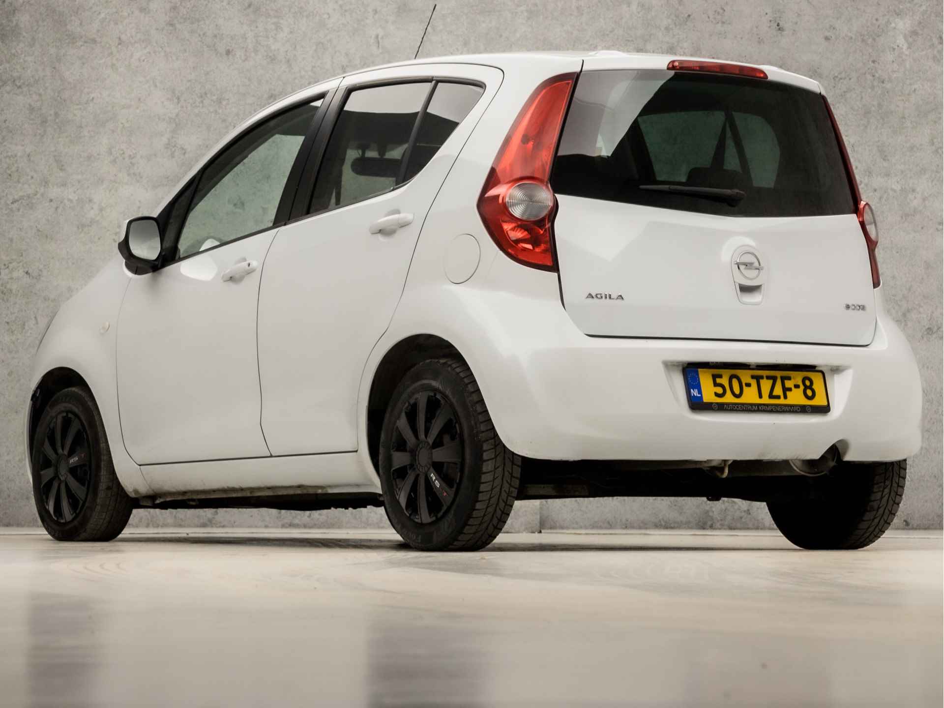 Opel Agila 1.0 Edition (NAVIGATIE, NAP, GETINT GLAS, TOERENTELLER, SPORTSTOELEN, NIEUWE APK, ELEK RAMEN, NIEUWSTAAT) - 3/31