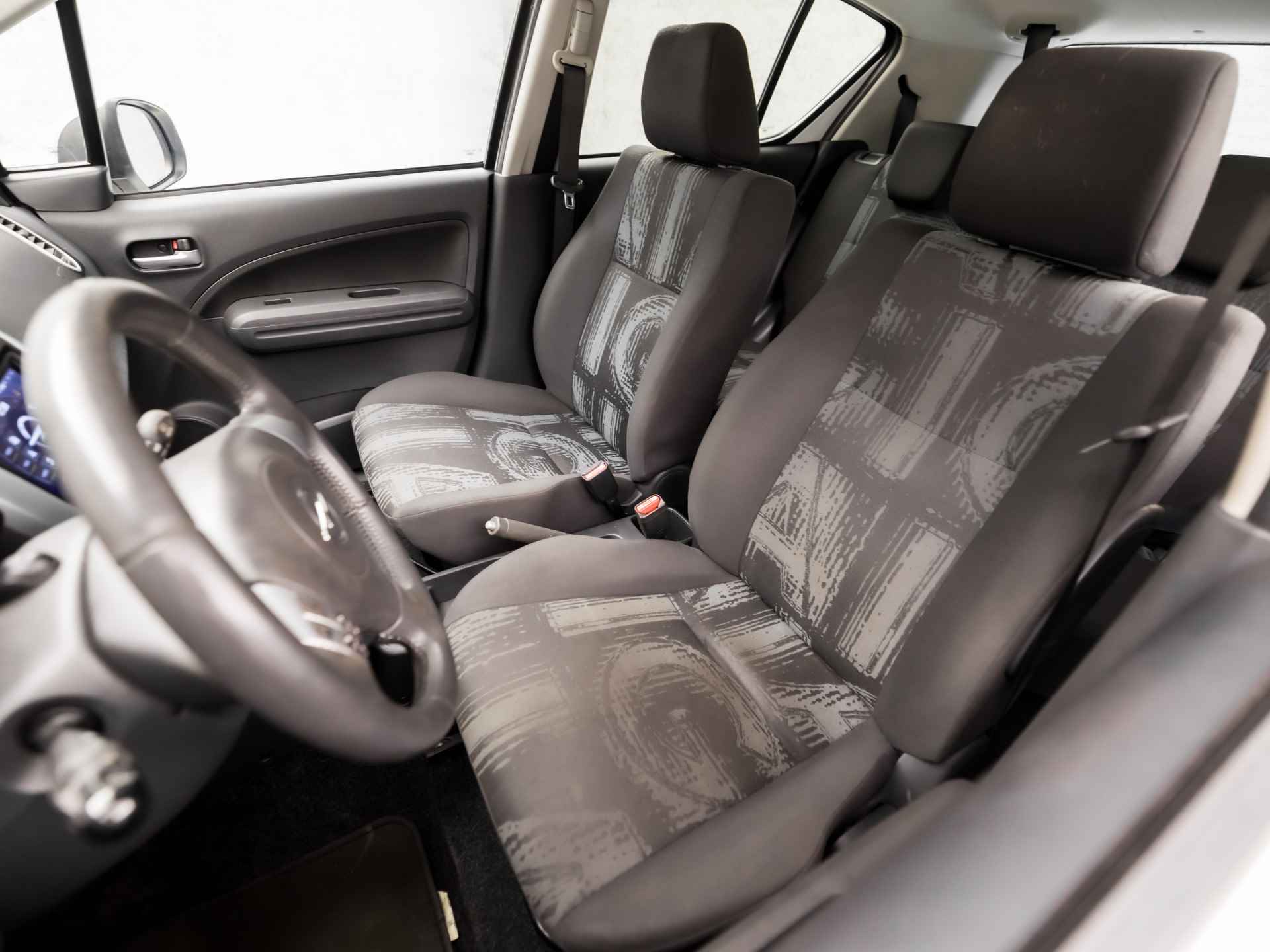 Opel Agila 1.0 Edition (NAVIGATIE, NAP, GETINT GLAS, TOERENTELLER, SPORTSTOELEN, NIEUWE APK, ELEK RAMEN, NIEUWSTAAT) - 13/31