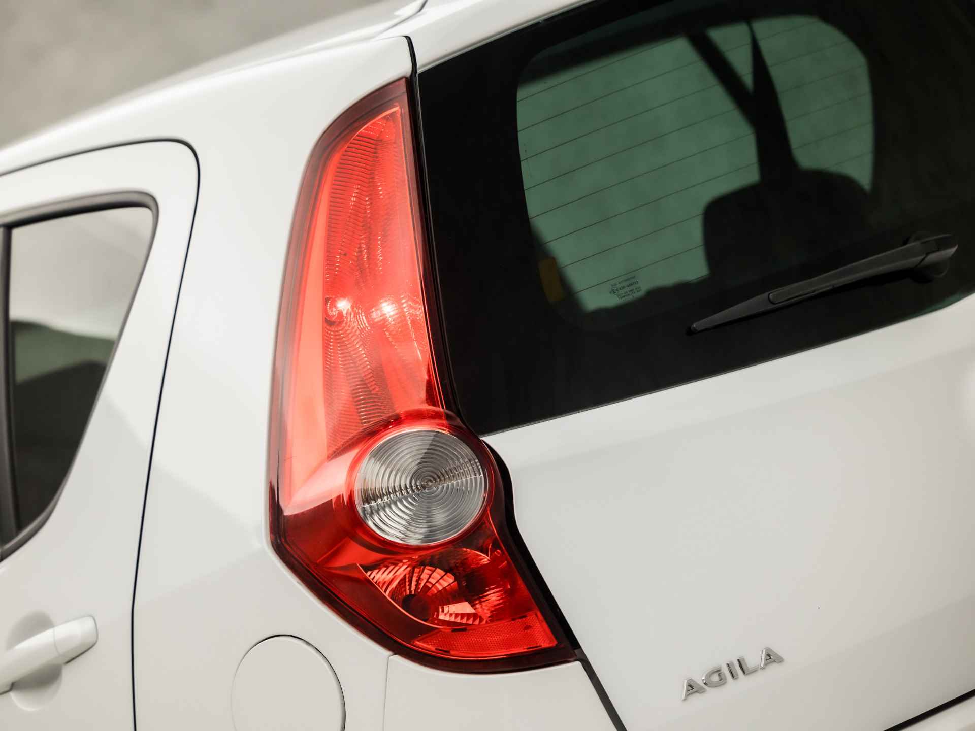 Opel Agila 1.0 Edition (NAVIGATIE, NAP, GETINT GLAS, TOERENTELLER, SPORTSTOELEN, NIEUWE APK, ELEK RAMEN, NIEUWSTAAT) - 23/31