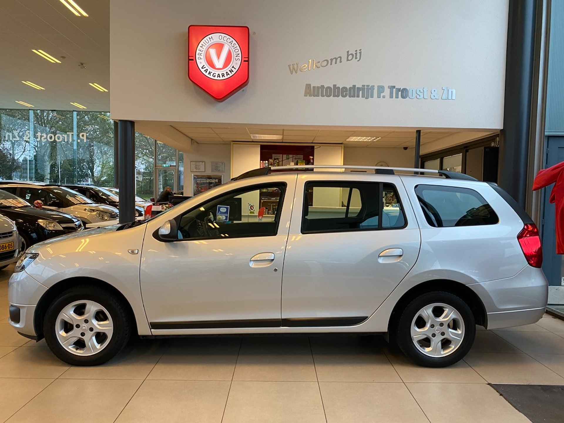 Dacia Logan MCV 0.9 TCe Prestige,Navigatie,Achteruitrijsensoren,Airco,Cruisecontrol,Trekhaak,Bluetooth,Dakrail,15 Inch Lmv - 4/24