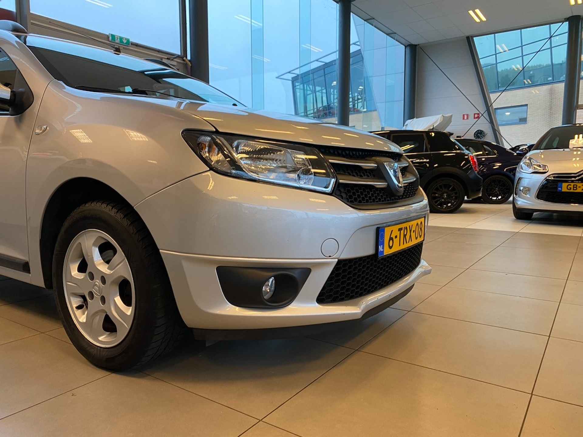 Dacia Logan MCV 0.9 TCe Prestige,Navigatie,Achteruitrijsensoren,Airco,Cruisecontrol,Trekhaak,Bluetooth,Dakrail,15 Inch Lmv - 5/24