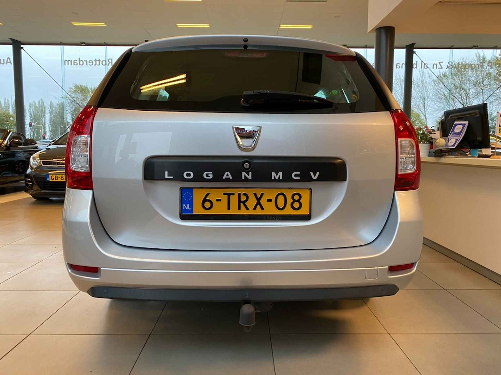 Dacia Logan MCV 0.9 TCe Prestige,Navigatie,Achteruitrijsensoren,Airco,Cruisecontrol,Trekhaak,Bluetooth,Dakrail,15 Inch Lmv - 7/24