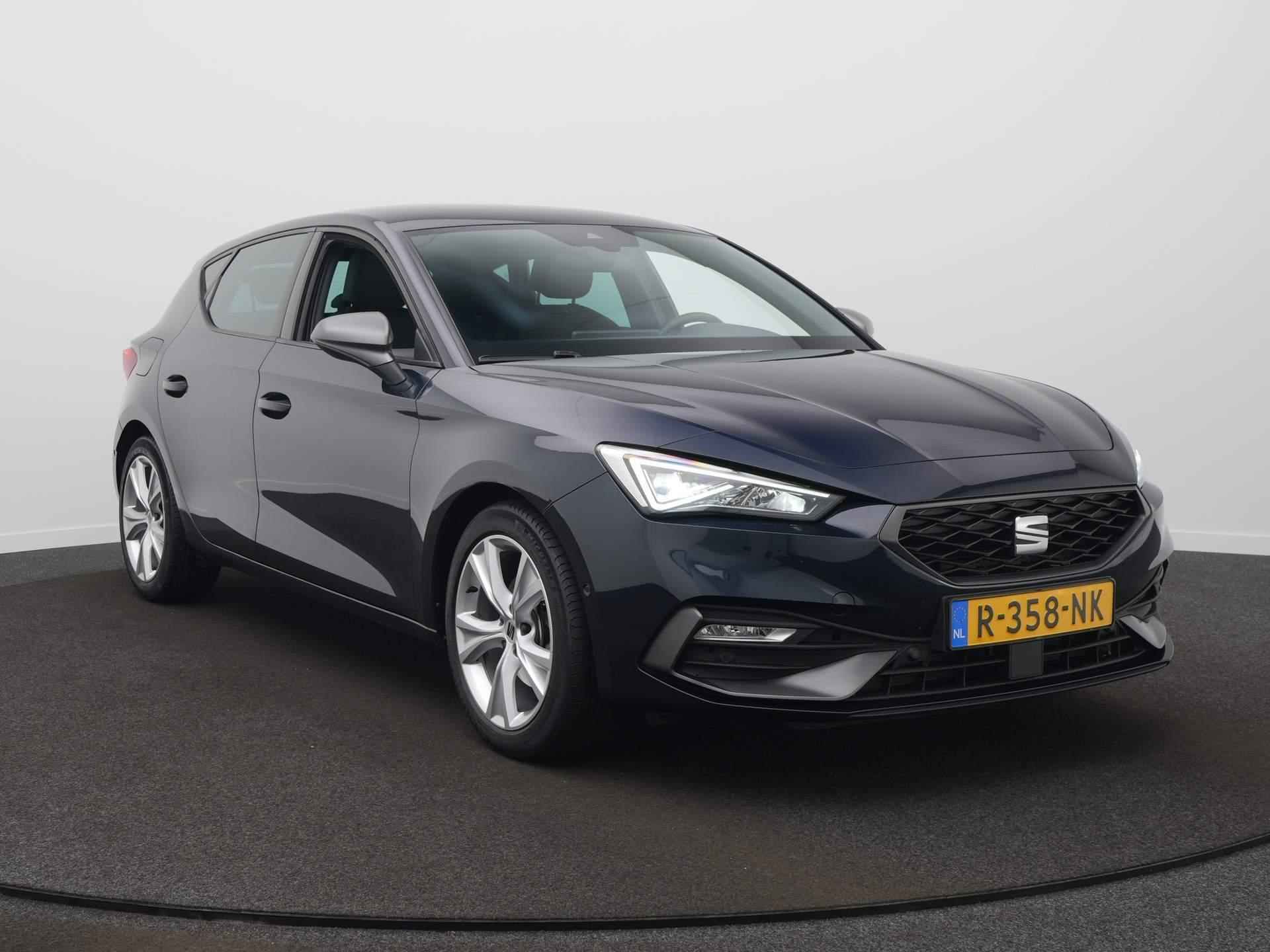 SEAT Leon 1.0 eTSI FR Business Intense - 3/48