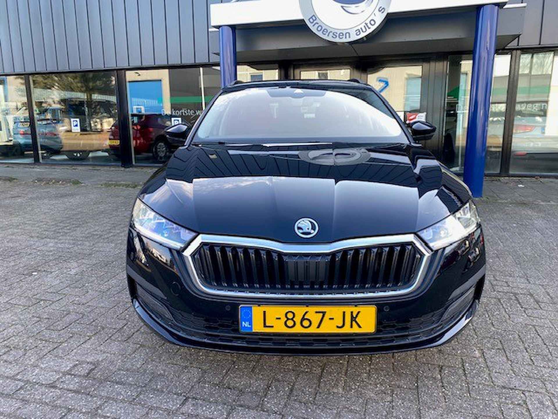 SKODA Octavia Combi 1.4 TSI iV 204pk PHEV Business Edition Plus met 18" en verw. stoelen, stuur en ruit - 2/41