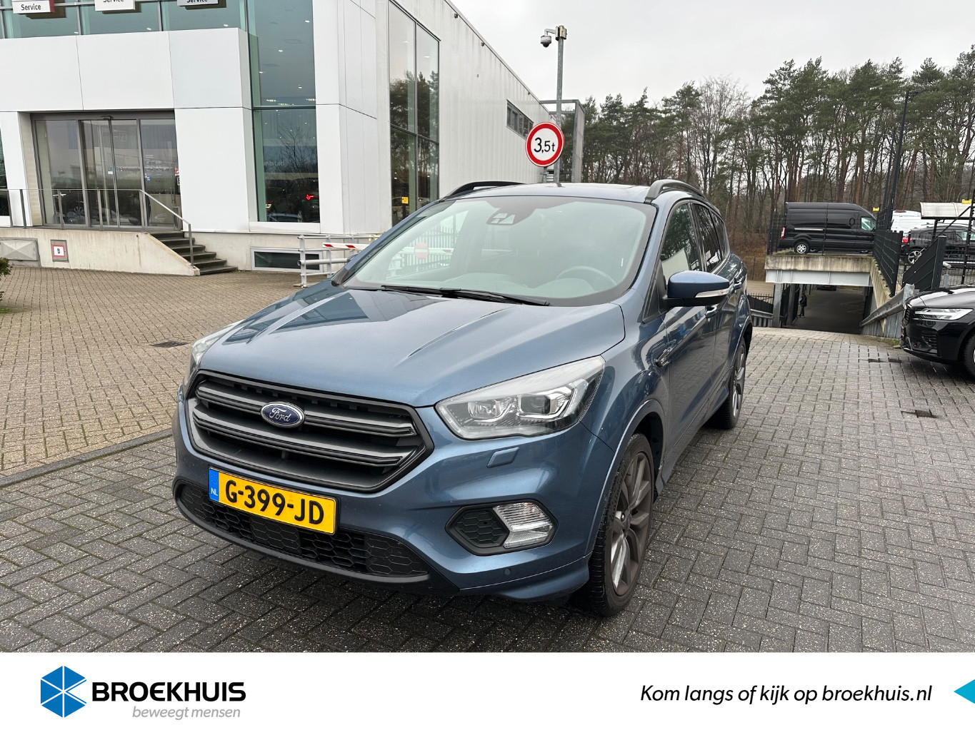 Ford Kuga 1.5 150pk ST Line | 2000kg trekgewicht | 100% dealer o.h. | 19'' | Panoramadak | Elec. achterklep | Stoelverwarming | Privacy-gl