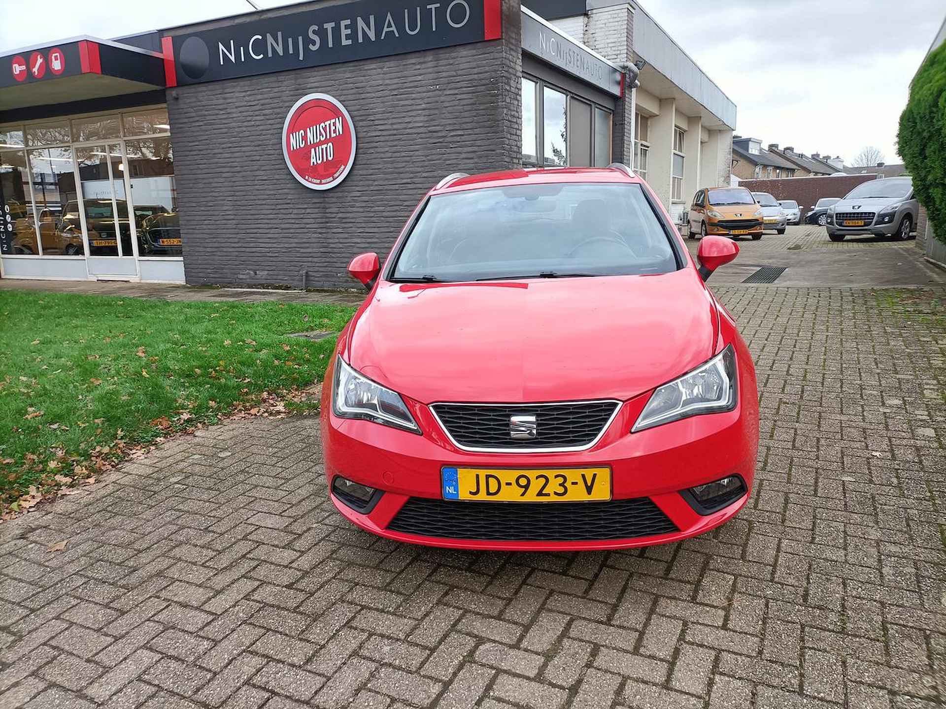 SEAT Ibiza ST 1.0 EcoTSI Style Connect, Navi,Cruise,Trekhk - 2/33