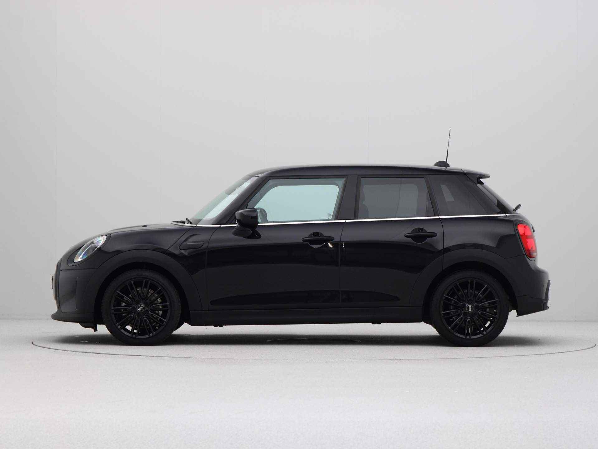 MINI 5-deurs Cooper Camden Edition Aut. - 13/22