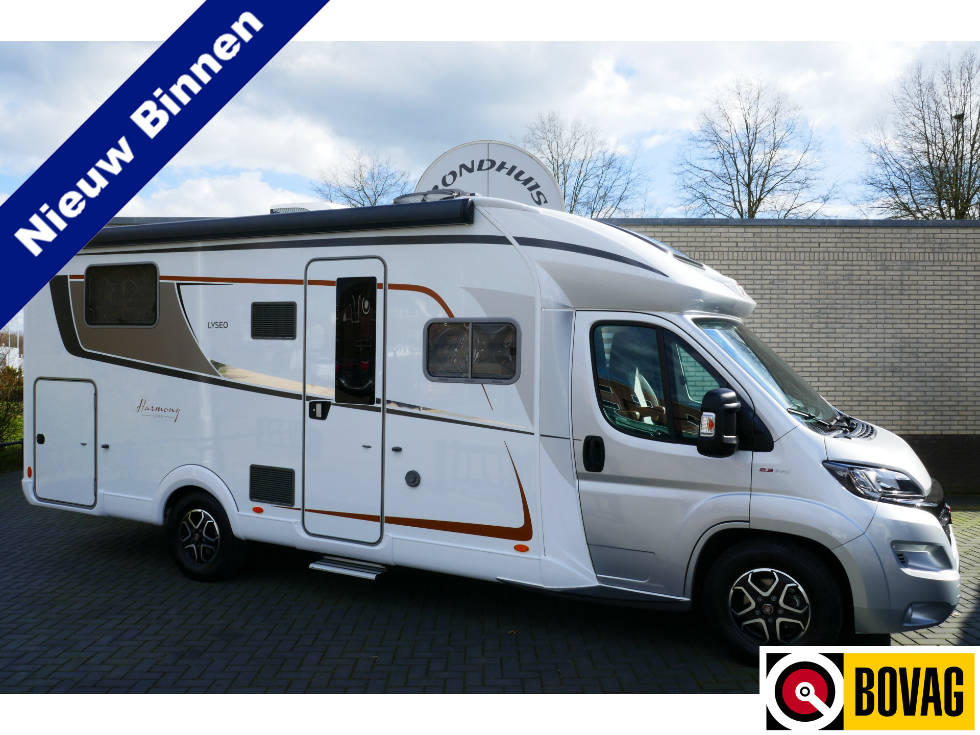 Bürstner Lyseo TD 736 Harmony Line 140 pk AUTOMAAT 9-Traps Euro6 Fiat Ducato **Face to Face/Queensbed/Hefbed/Satelliet TV/4 Persoons/Zonn