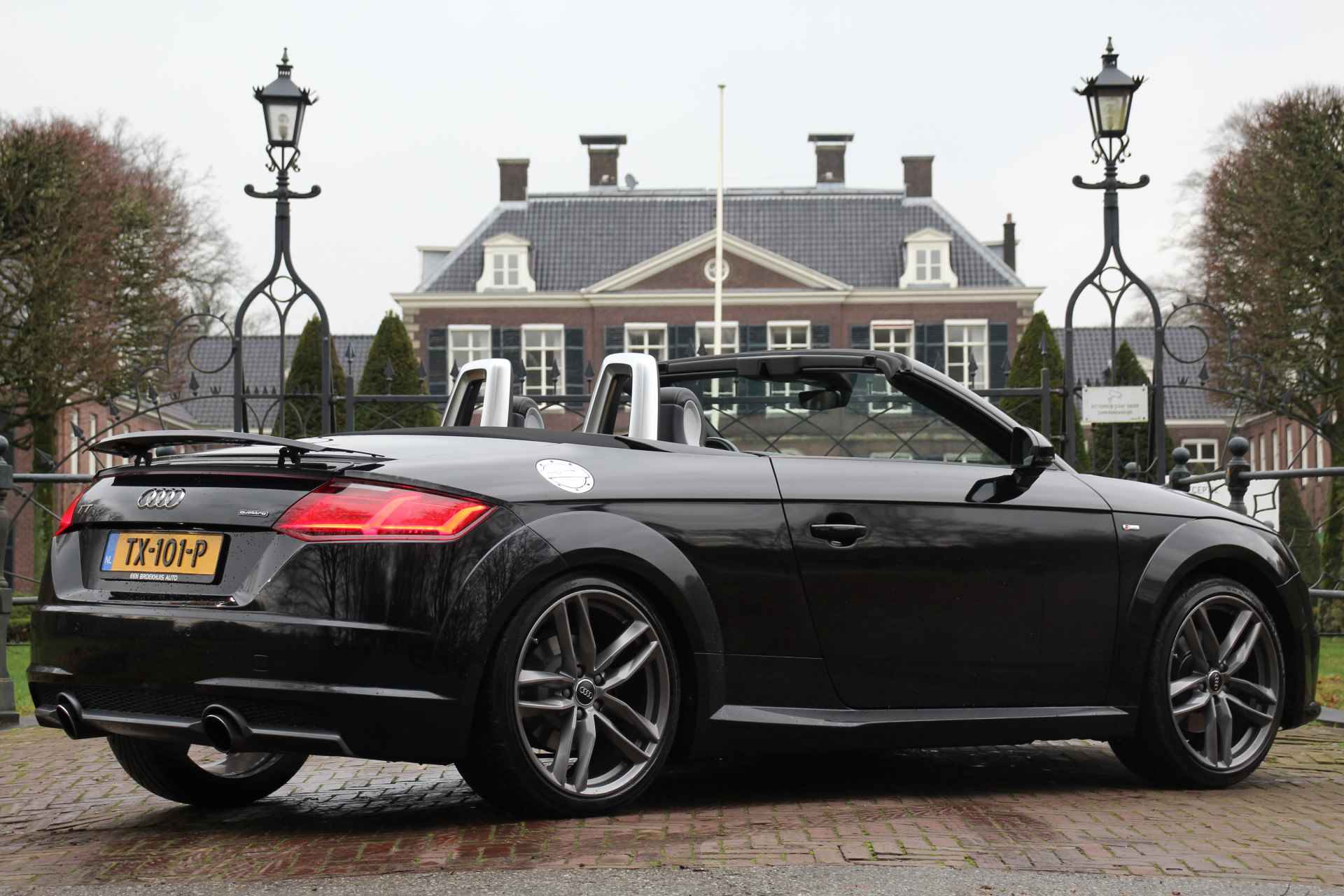 Audi TT Roadster 2.0 TFSI QUATTRO S-LINE | LEDER/ALCANTARA | VIRTUAL COCKPIT | BANG & OLUFSEN | NAVI | CLIMA | STOELVERWARMING | CRUISE - 4/48