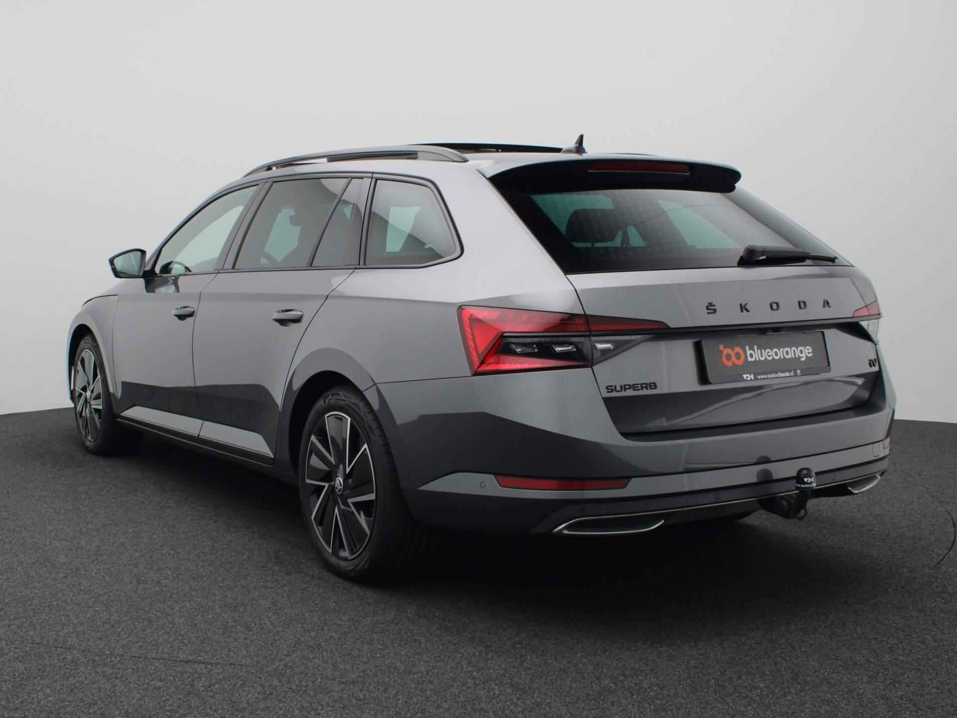 Skoda Superb Combi 1.4 TSI iV Sportline Business 218PK DSG Pano-Schuifdak, Adaptieve Cruise Controle, Side Assist, Virtual Pedal, LED-Matrix verlichting, Keyless, Memory Stoel, Trekhaak, 18" LM Velgen - 10/58