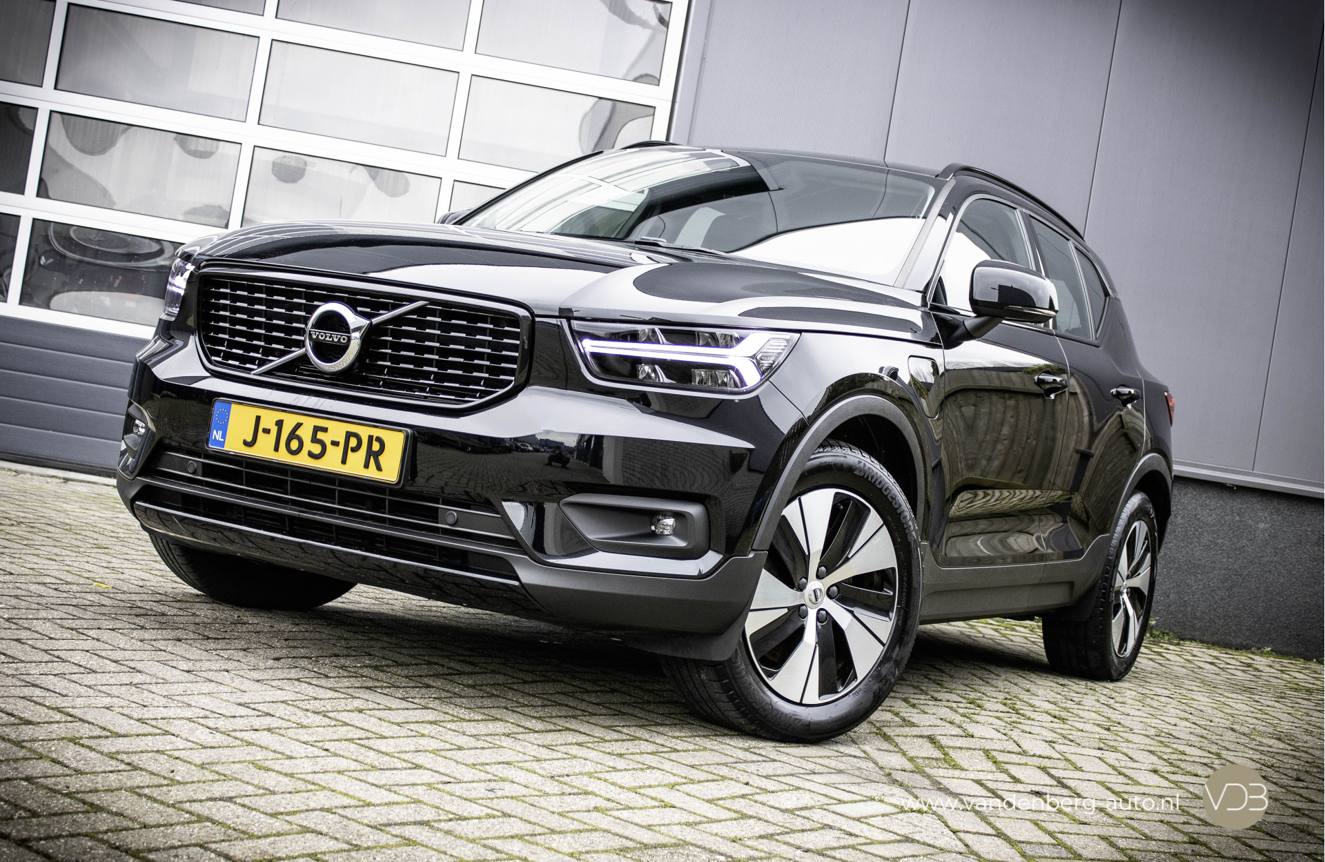 Volvo XC40 1.5 T4 Recharge R-Design Expression TREKHAAK Origineel NL