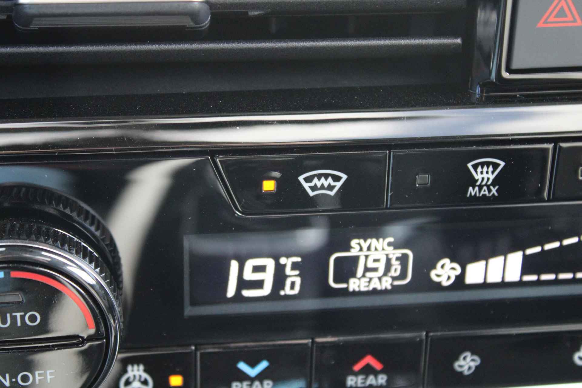 Nissan X-Trail 1.5 e-4orce Tekna 4WD 213PK AUTOMAAT | Navigatie | Adaptive cruise control | Climate control | Apple Carplay & Android Auto | 360 camera | Parkeersensoren voor & achter | Panorama dak | Lichtmetalen velgen | - 36/58