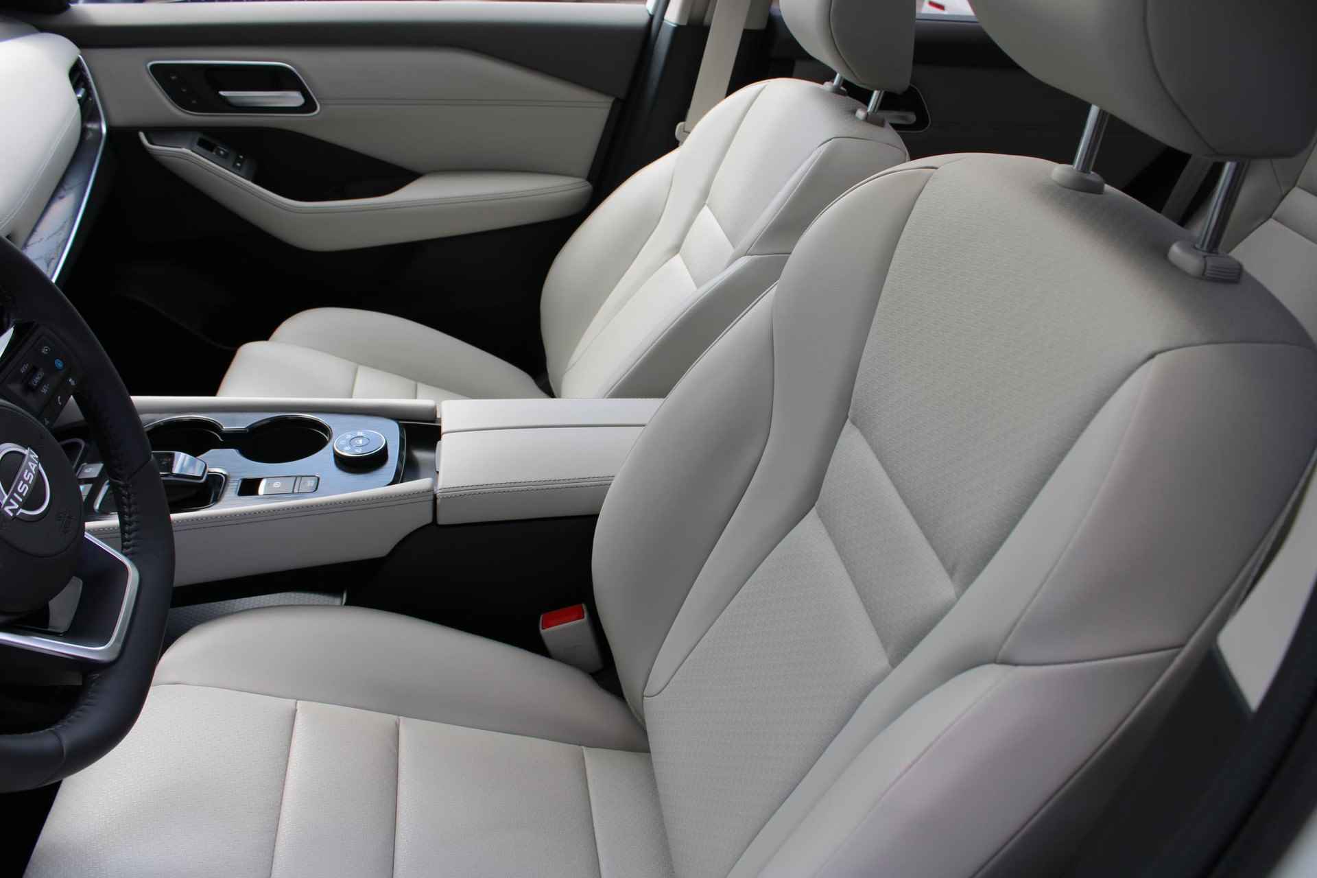 Nissan X-Trail 1.5 e-4orce Tekna 4WD 213PK AUTOMAAT | Navigatie | Adaptive cruise control | Climate control | Apple Carplay & Android Auto | 360 camera | Parkeersensoren voor & achter | Panorama dak | Lichtmetalen velgen | - 46/58