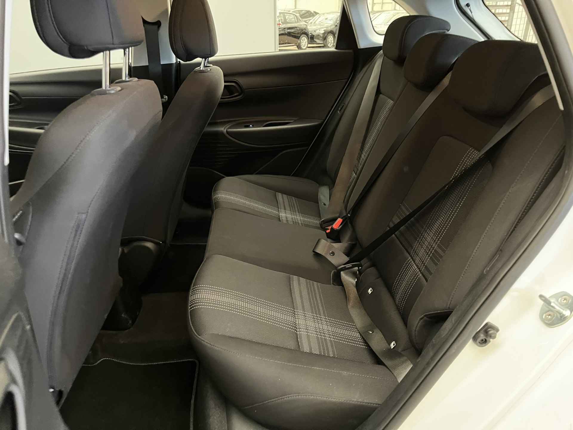 Hyundai i20 1.2 82PK MPI i-Motion | Airco | Cruise | Bluetooth | Led Dagrij - 17/36