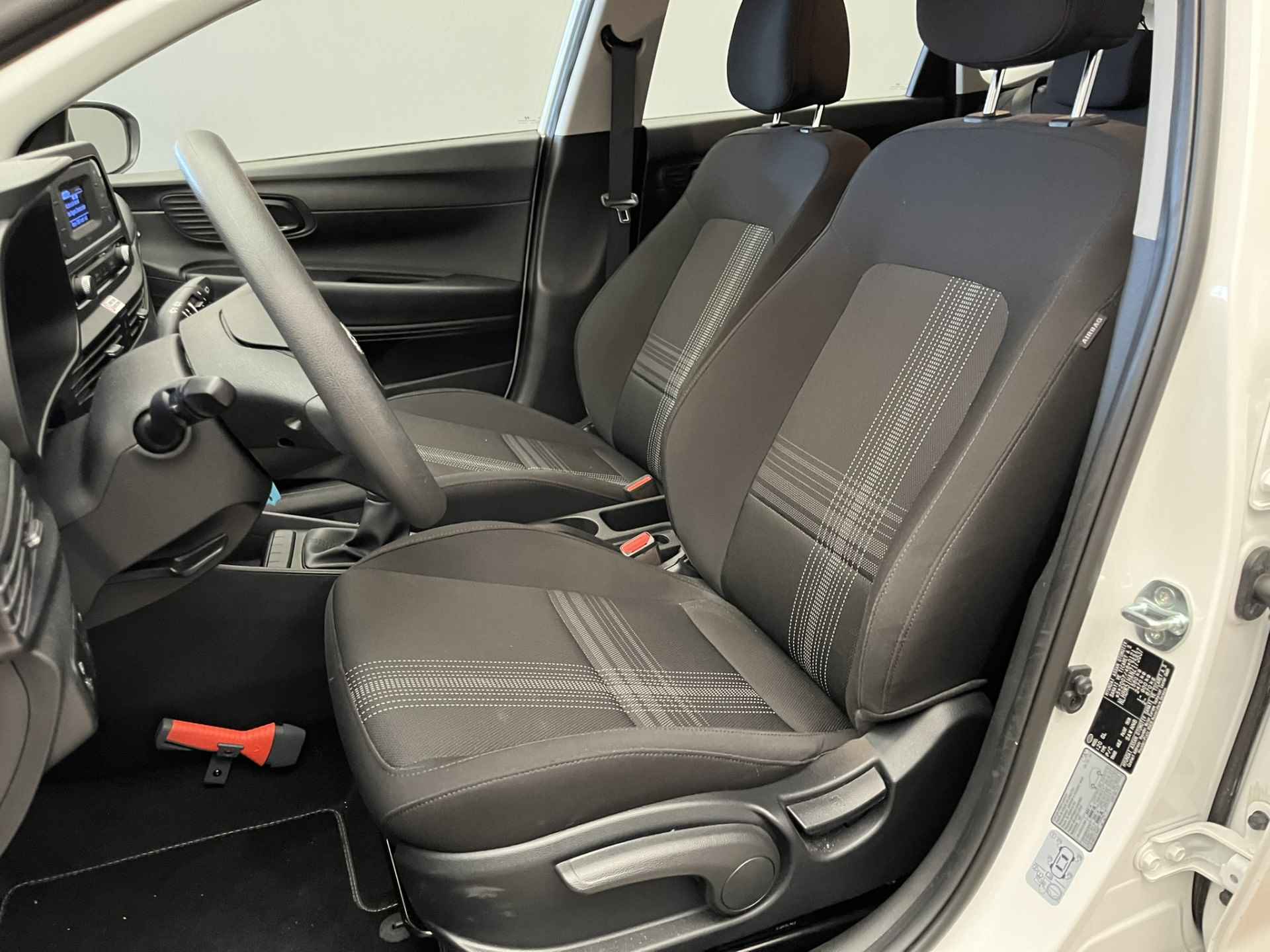 Hyundai i20 1.2 82PK MPI i-Motion | Airco | Cruise | Bluetooth | Led Dagrij - 30/36