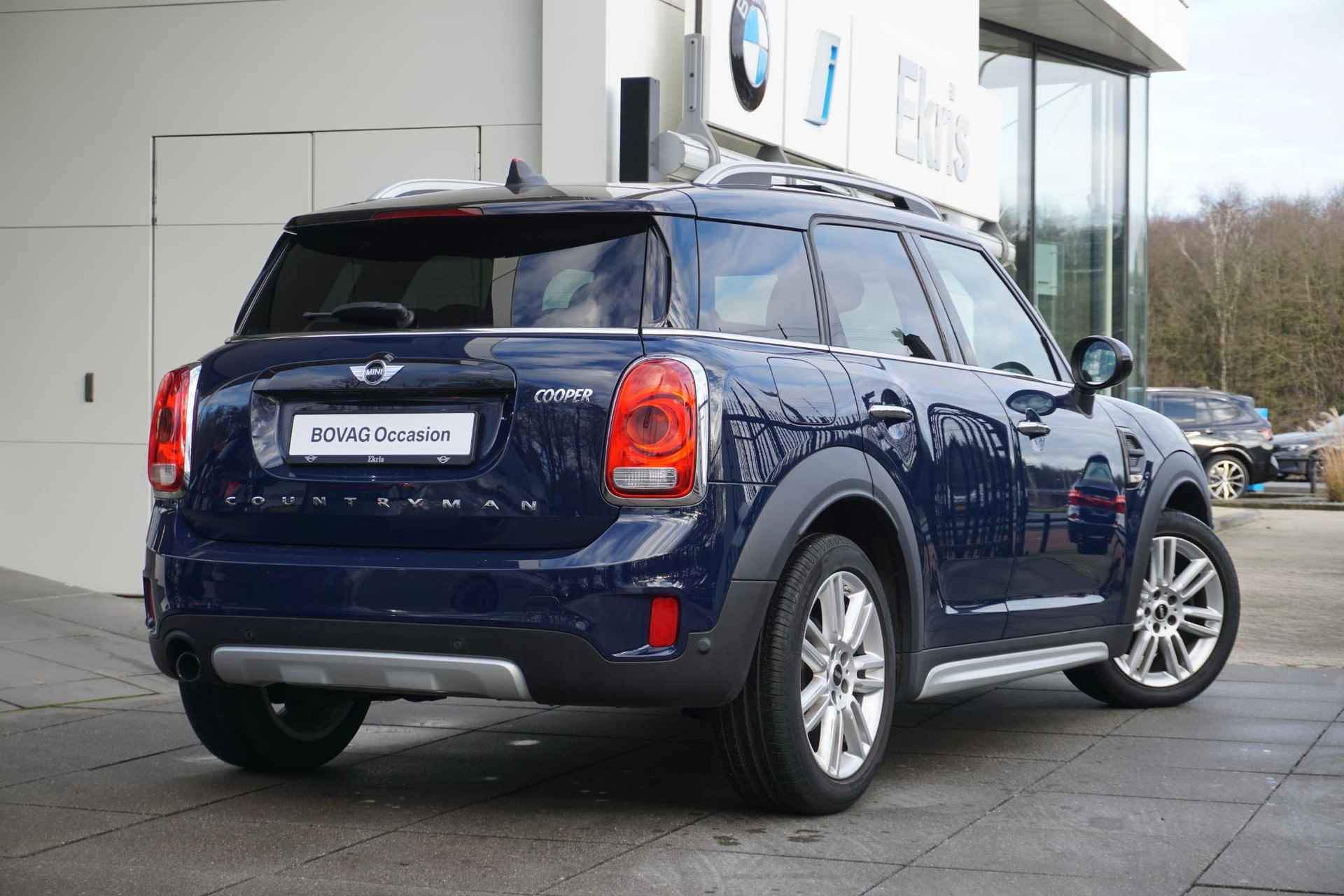 MINI Countryman Cooper l Automaat l Panoramadak l 17" lichtmetaal l Parkeersensoren voor en achter - 2/28