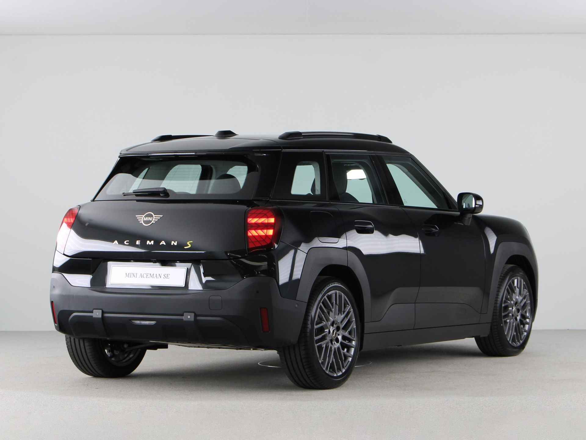 MINI Aceman E Essential PRIVATE LEASE EUR 509,- (48 mnd/10.000 km) - 9/25