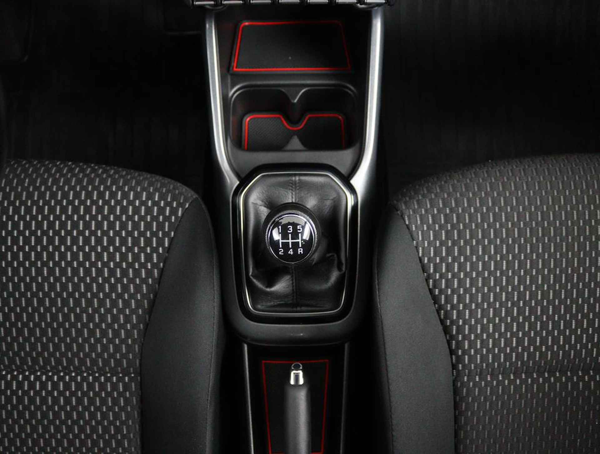 Suzuki Ignis 1.2 Smart Hybrid Style | Navigatie | Cruise Control | Suzuki Safety Pro | Keyless Entry | Led Verlichting | DAB | Stoelverwarming | Dealer Onderhouden | - 26/55