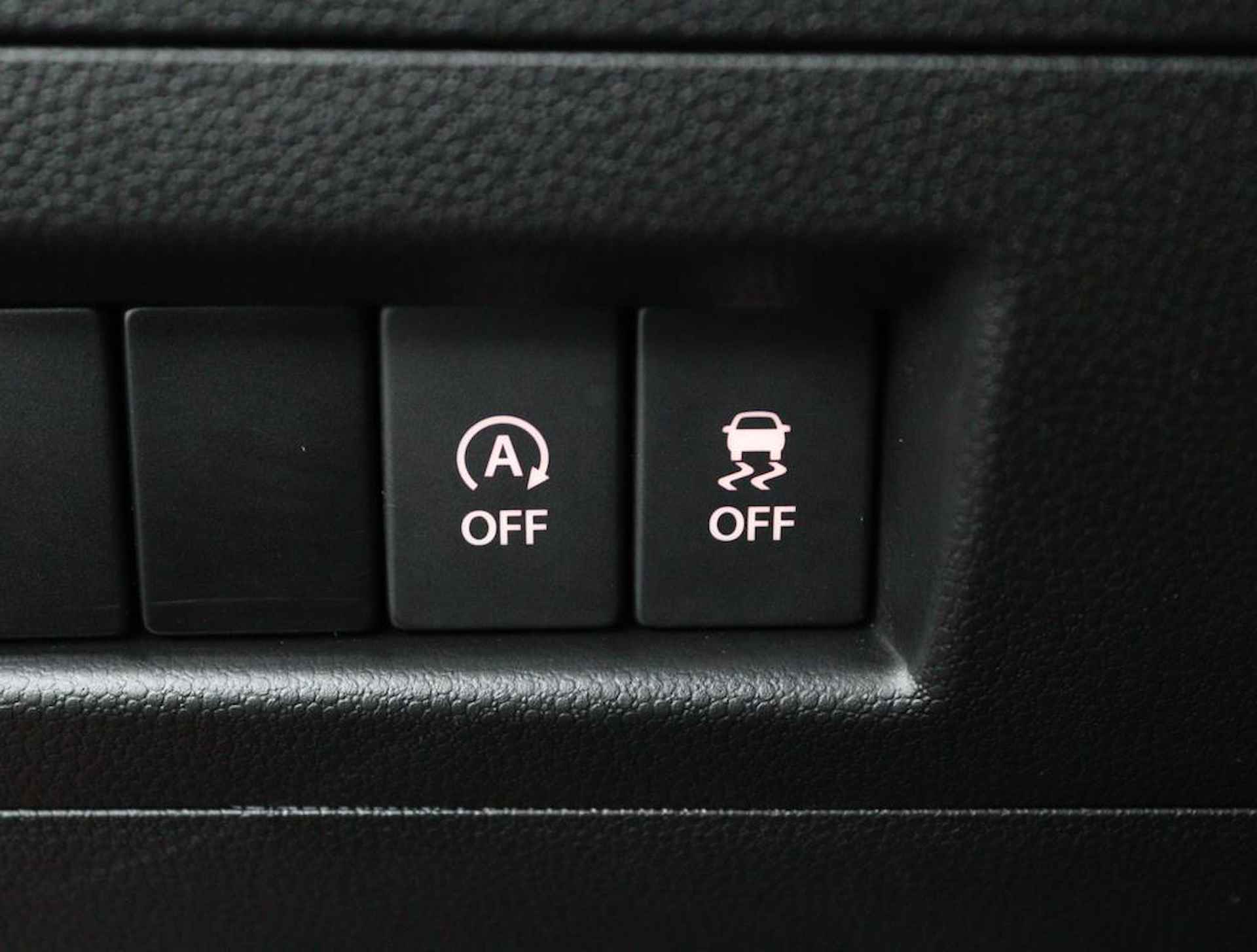 Suzuki Ignis 1.2 Smart Hybrid Style | Navigatie | Cruise Control | Suzuki Safety Pro | Keyless Entry | Led Verlichting | DAB | Stoelverwarming | Dealer Onderhouden | - 34/55
