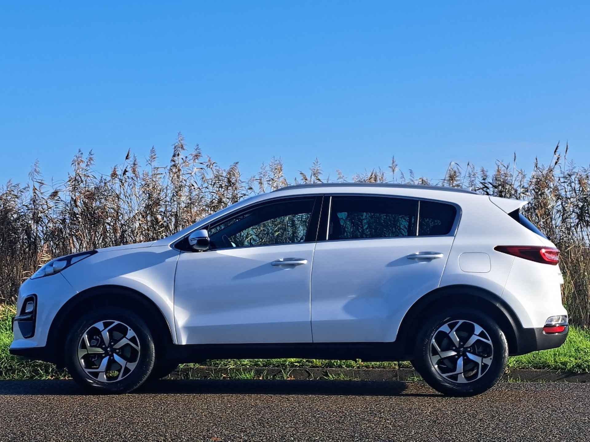 Kia Sportage 1.6 GDI DynamicLine | CAMERA | CARPLAY/ ANDROID | CLIMATE | LMV - 13/39