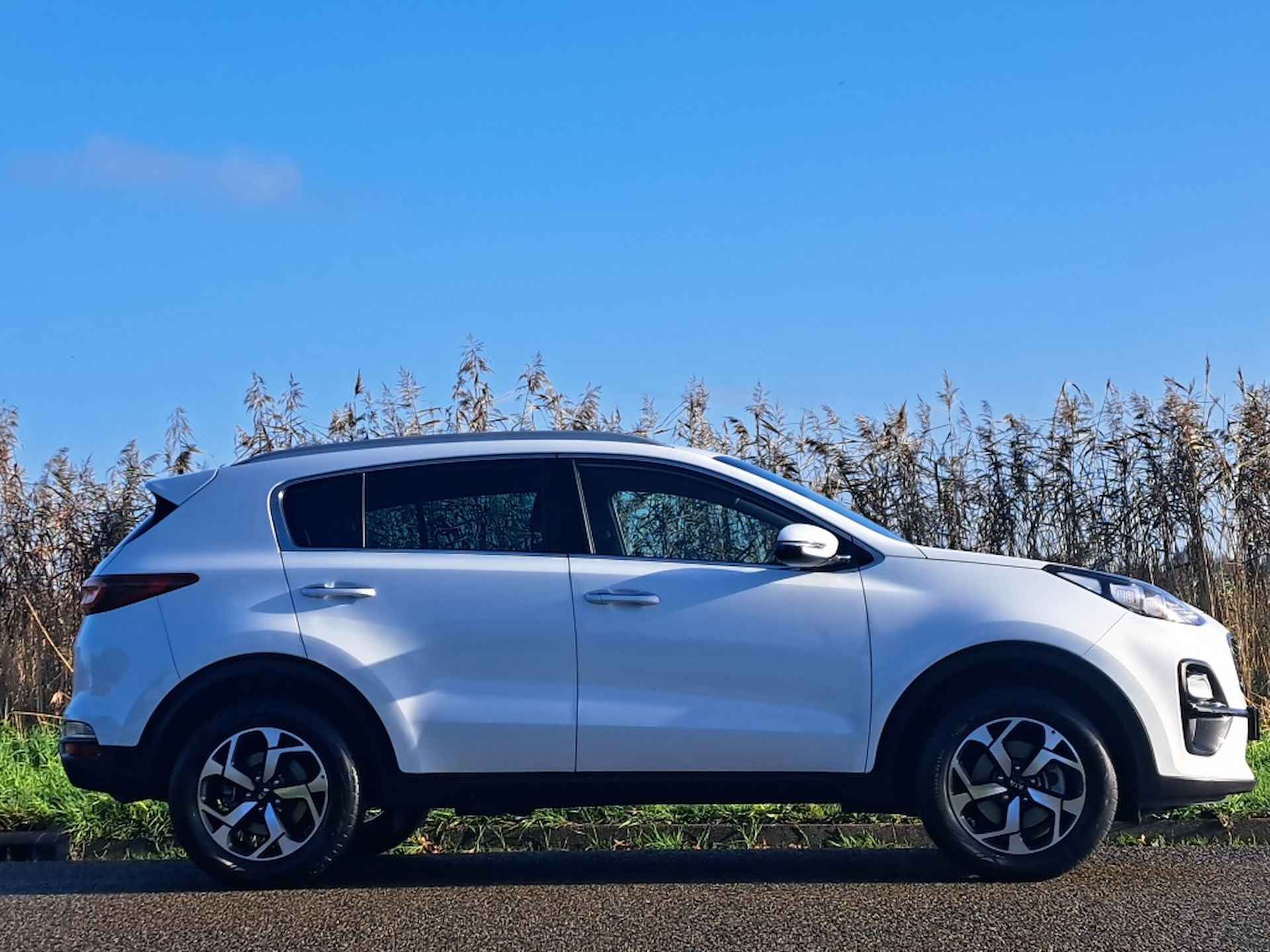 Kia Sportage 1.6 GDI DynamicLine | CAMERA | CARPLAY/ ANDROID | CLIMATE | LMV - 12/39