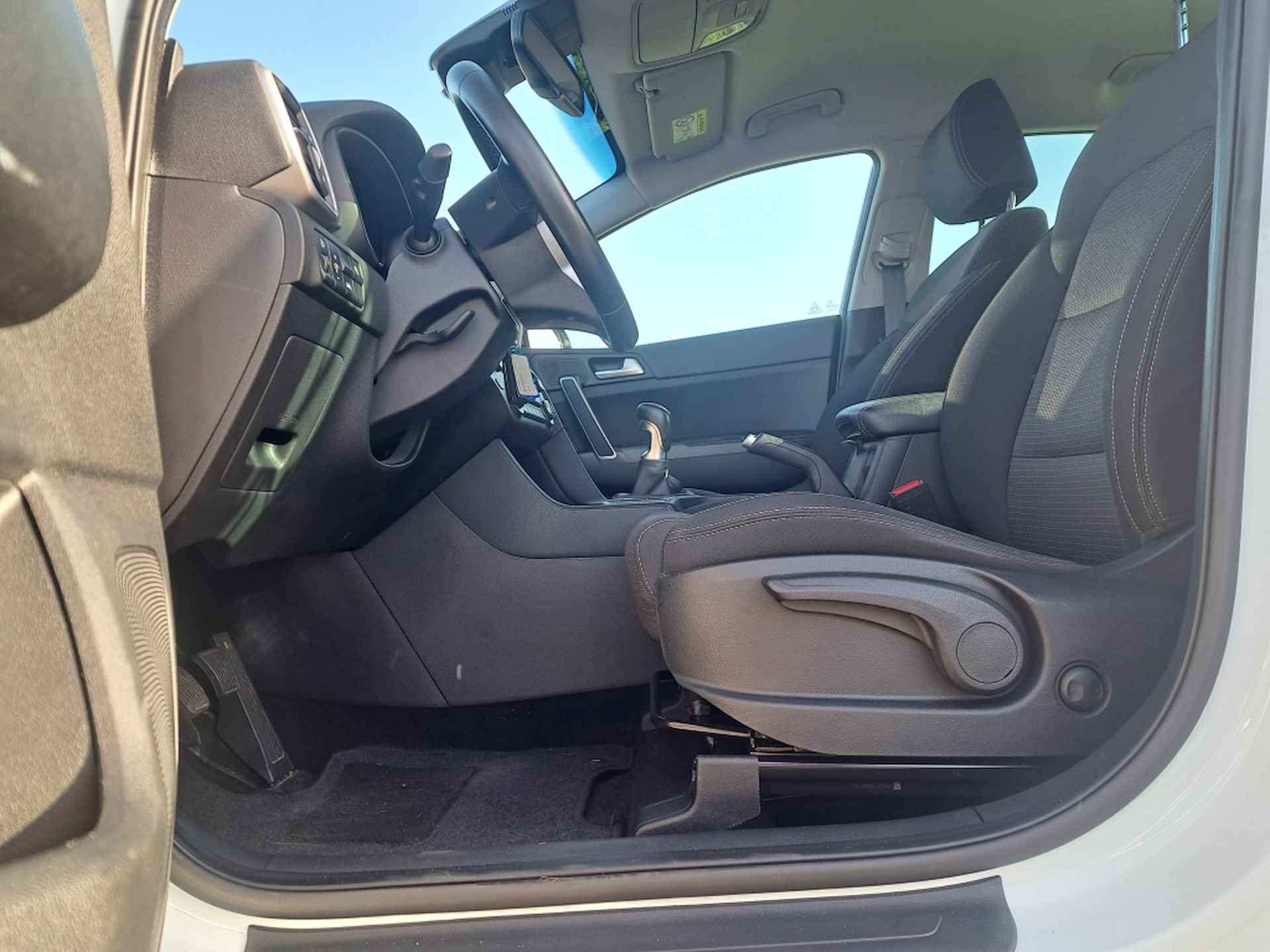 Kia Sportage 1.6 GDI DynamicLine | CAMERA | CARPLAY/ ANDROID | CLIMATE | LMV - 23/39