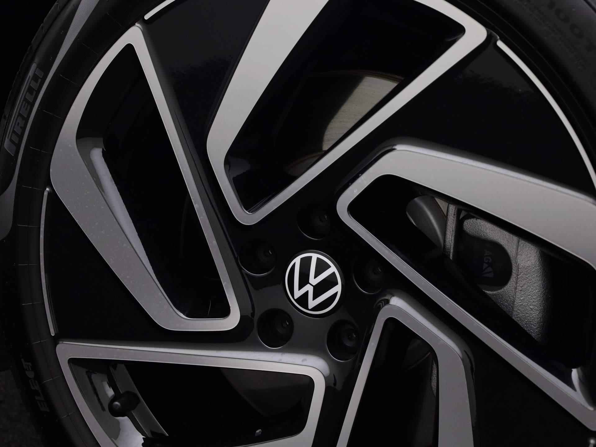 Volkswagen ID.7 Pro Business 77 kWh/286PK · Velgen 20" · Matrix LED Koplampen · Keyless entry - 22/40