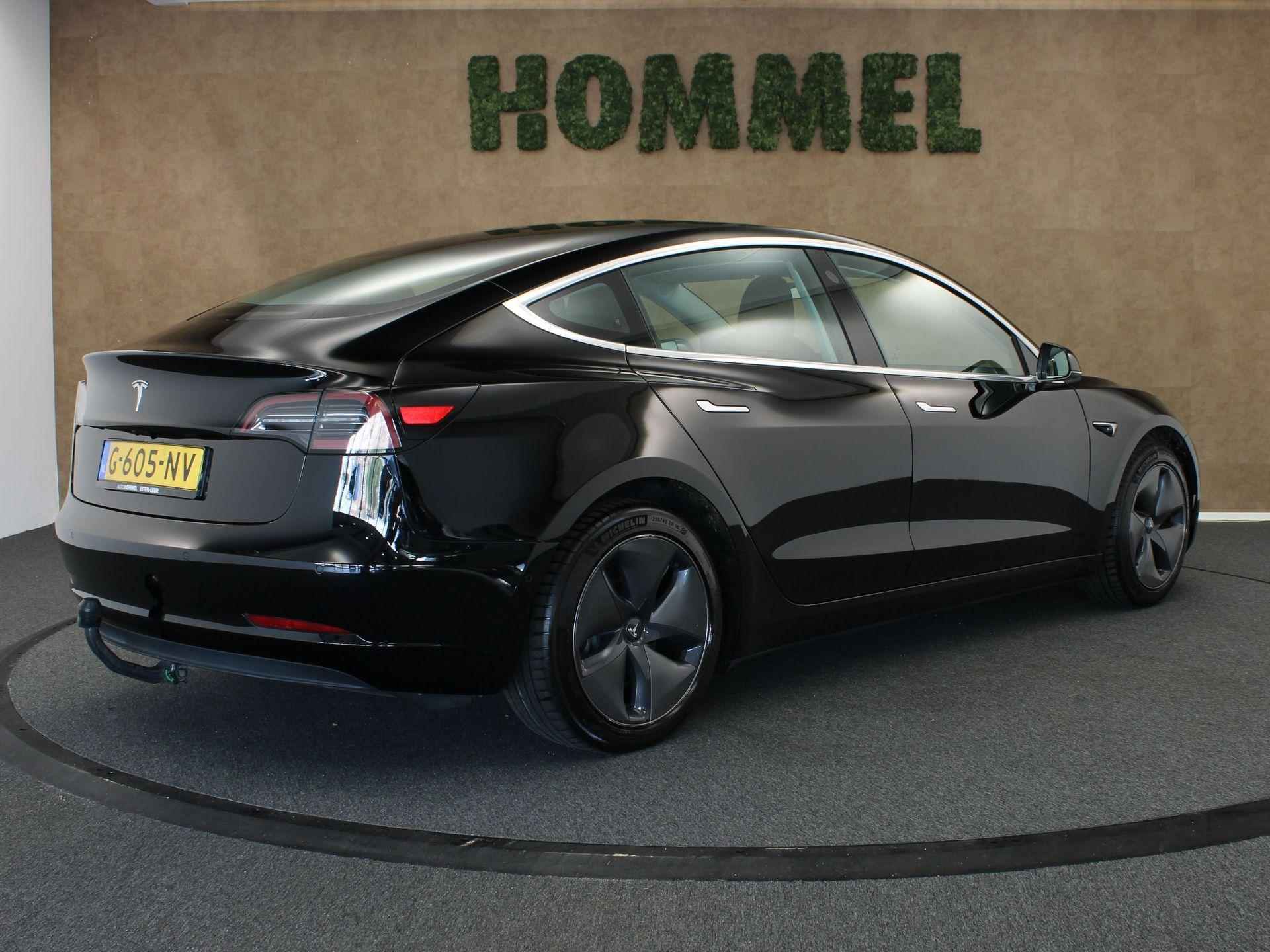 Tesla Model 3 Standard RWD Plus 60 kWh - ORIGINEEL NEDERLANDSE AUTO - AFNEEMBARE TREKHAAK - TREKGEWICHT 1000 KG - PANORAMA DAK - VOORSTOELEN VERWARMD - CLIMATE CONTROL - ELEKTRISCH VERSTELBARE VOORSTOELEN - ELEKTRISCH VERSTELBARE BESTUURDERSSTOEL - 4/33