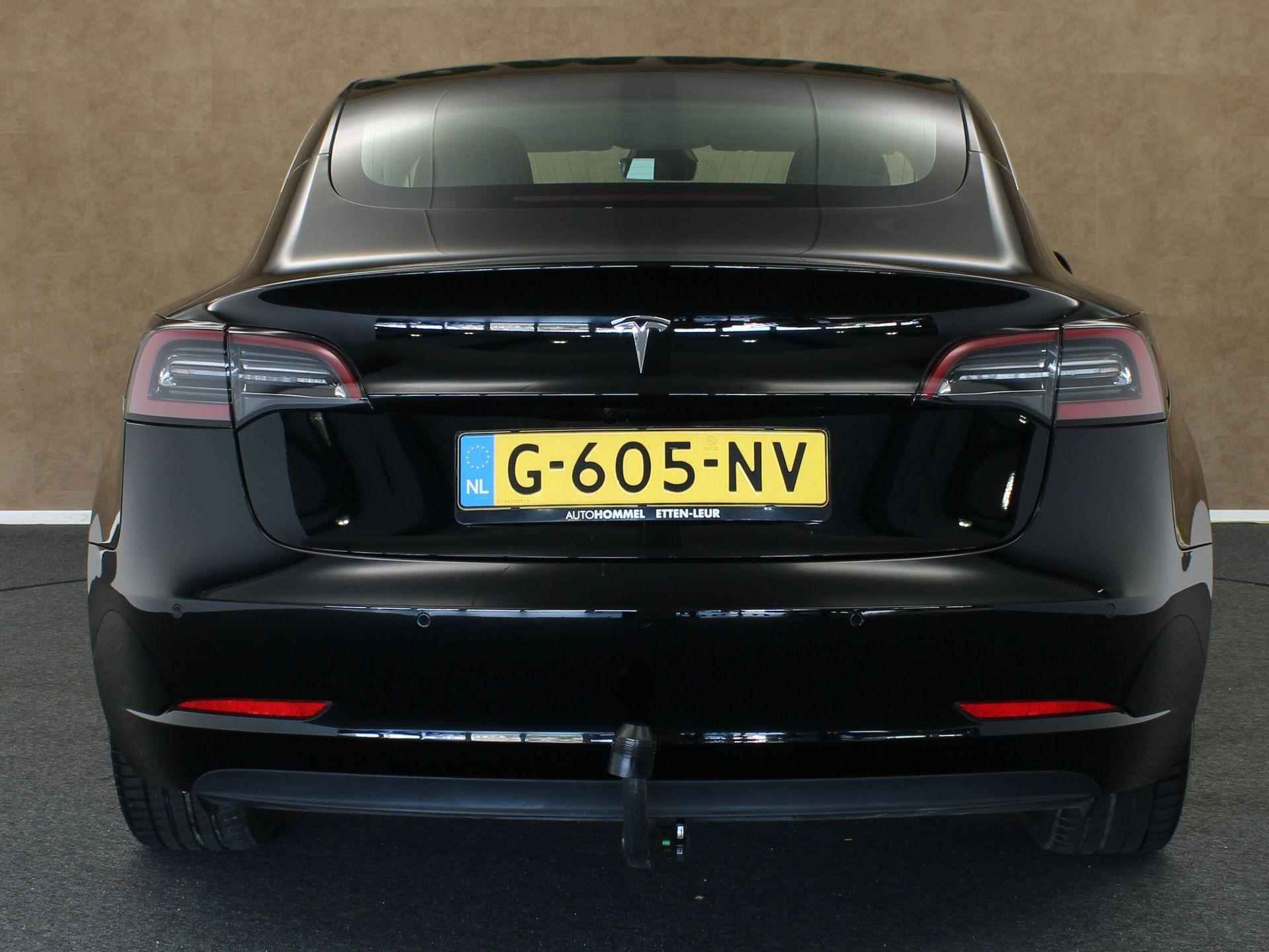 Tesla Model 3 Standard RWD Plus 60 kWh - ORIGINEEL NEDERLANDSE AUTO - AFNEEMBARE TREKHAAK - TREKGEWICHT 1000 KG - PANORAMA DAK - VOORSTOELEN VERWARMD - CLIMATE CONTROL - ELEKTRISCH VERSTELBARE VOORSTOELEN - ELEKTRISCH VERSTELBARE BESTUURDERSSTOEL - 11/33