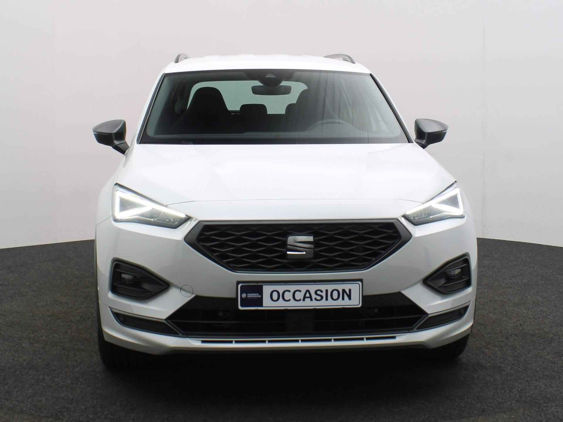 SEAT Tarraco FR Business 1.4 TSI e-Hybrid 245pk DSG Automaat Adaptive cruise control, Navigatie, Achteruitrijcamera, LED verlichting, Stuurwiel verwarmd, Parkeersensoren - 9/42