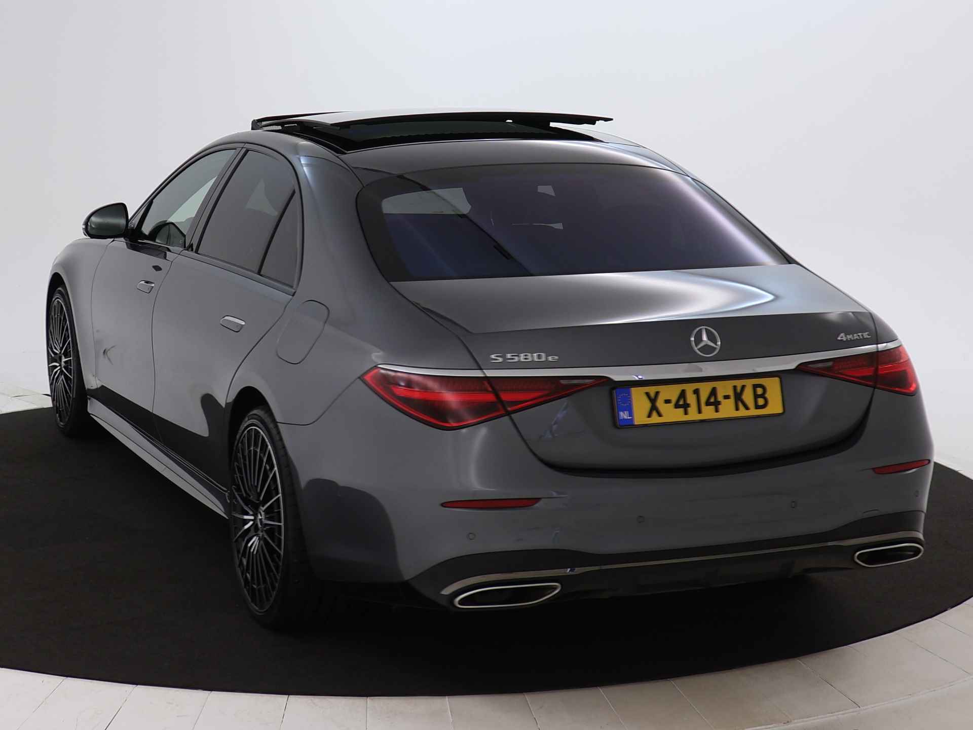 Mercedes-Benz S-Klasse 580 e 4MATIC Lang AMG Line | Achterasbesturing | Burmester | Magic Vision Control | Digital Light | Inclusief 24 maanden MB Certified garantie voor Europa. - 26/50