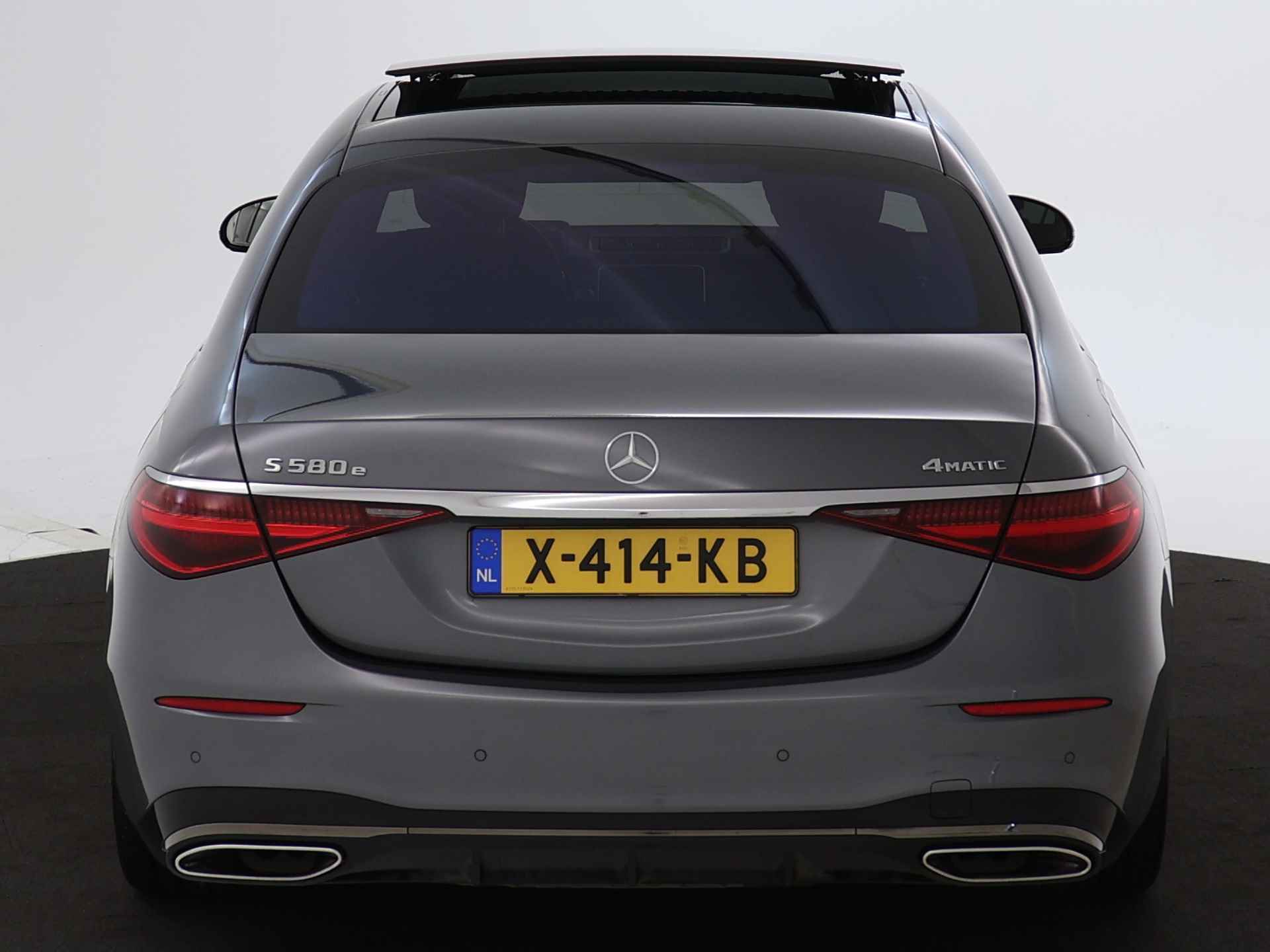 Mercedes-Benz S-Klasse 580 e 4MATIC Lang AMG Line | Achterasbesturing | Burmester | Magic Vision Control | Digital Light | Inclusief 24 maanden MB Certified garantie voor Europa. - 40/50