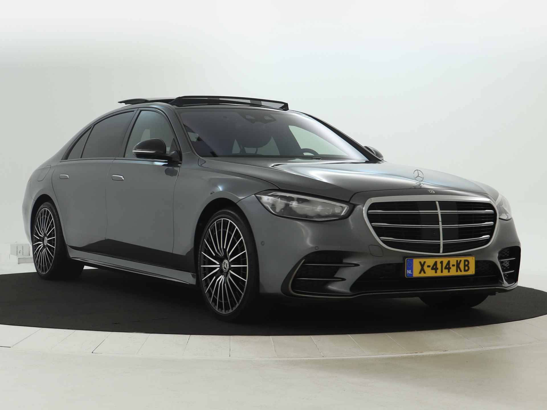 Mercedes-Benz S-Klasse 580 e 4MATIC Lang AMG Line | Achterasbesturing | Burmester | Magic Vision Control | Digital Light | Inclusief 24 maanden MB Certified garantie voor Europa. - 3/50