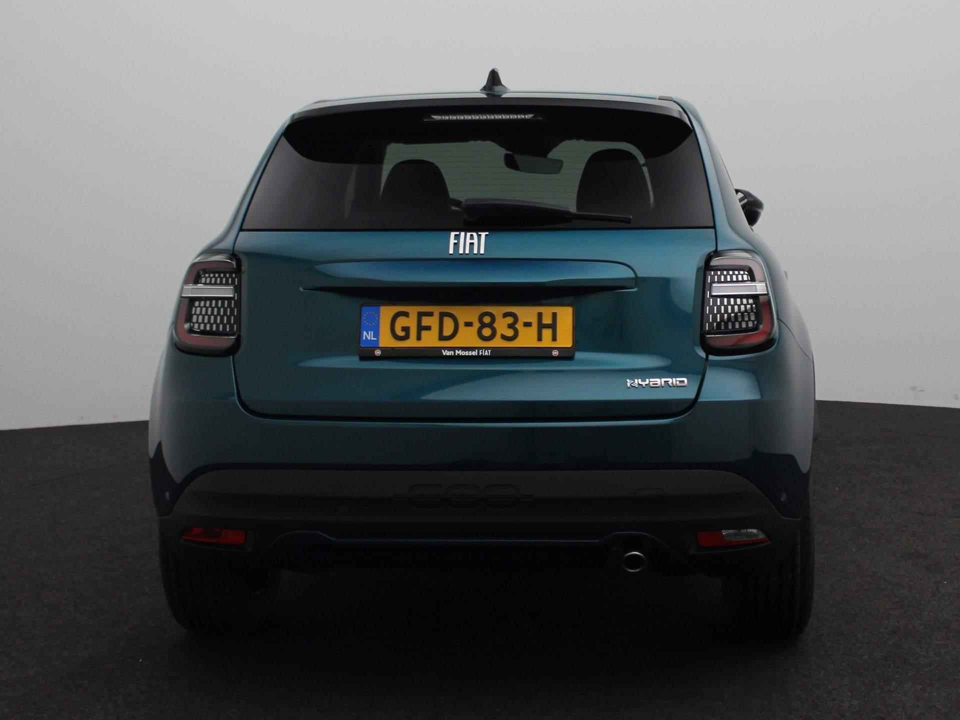 Fiat 600 1.2 Hybrid 100 La Prima | Parkeercamera Achter | 360 Parkeersensoren | 18'' LM. Velgen | Lederen Stoelbekleding | - 5/24