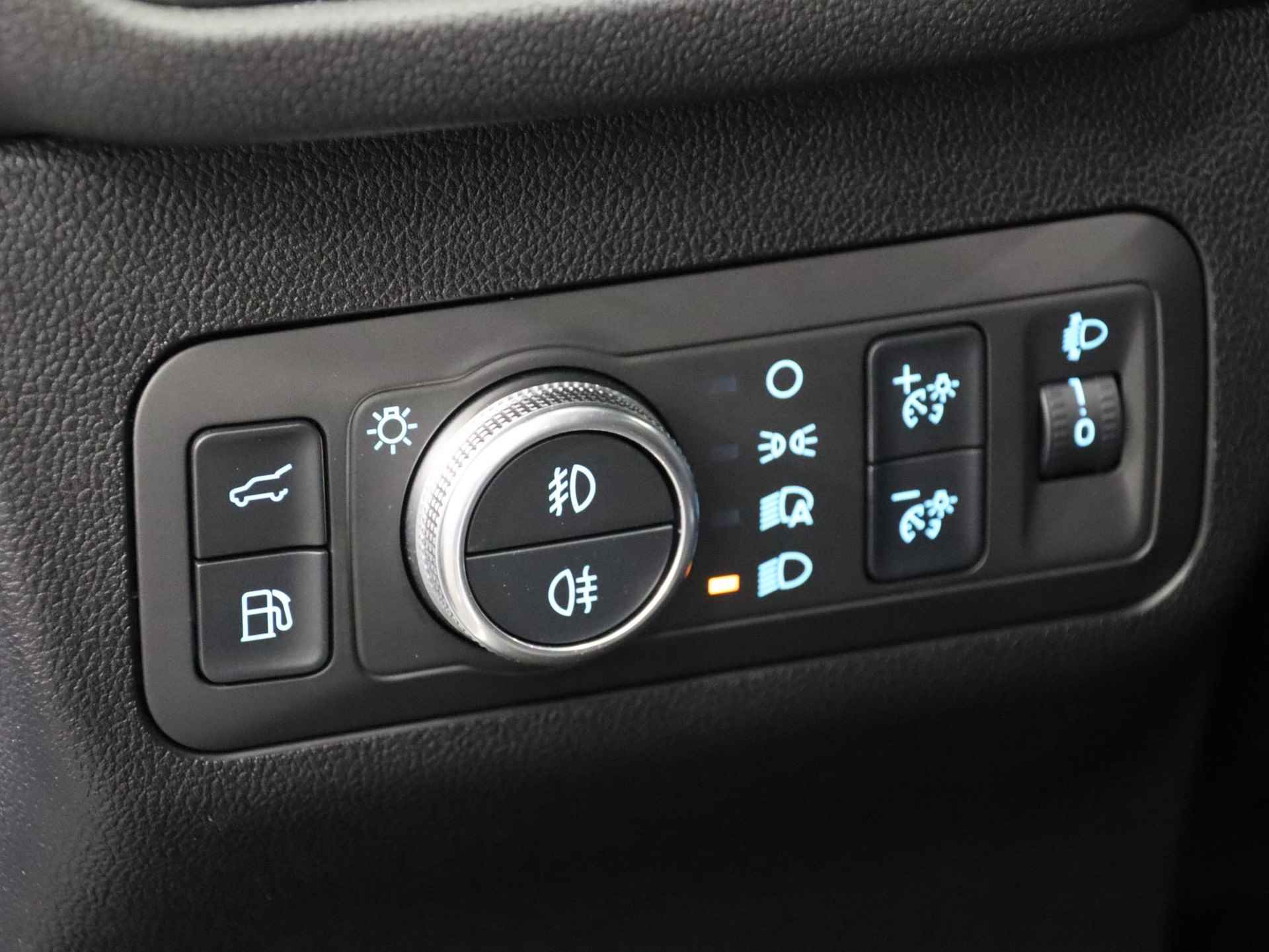 Ford Kuga 2.5 PHEV ST-Line X | BLIS | Adaptieve Cruise Control | B&O Audio | Elektrische Achterklep | 19 inch Lichtmetalen Velgen | Winter Pack - 22/40