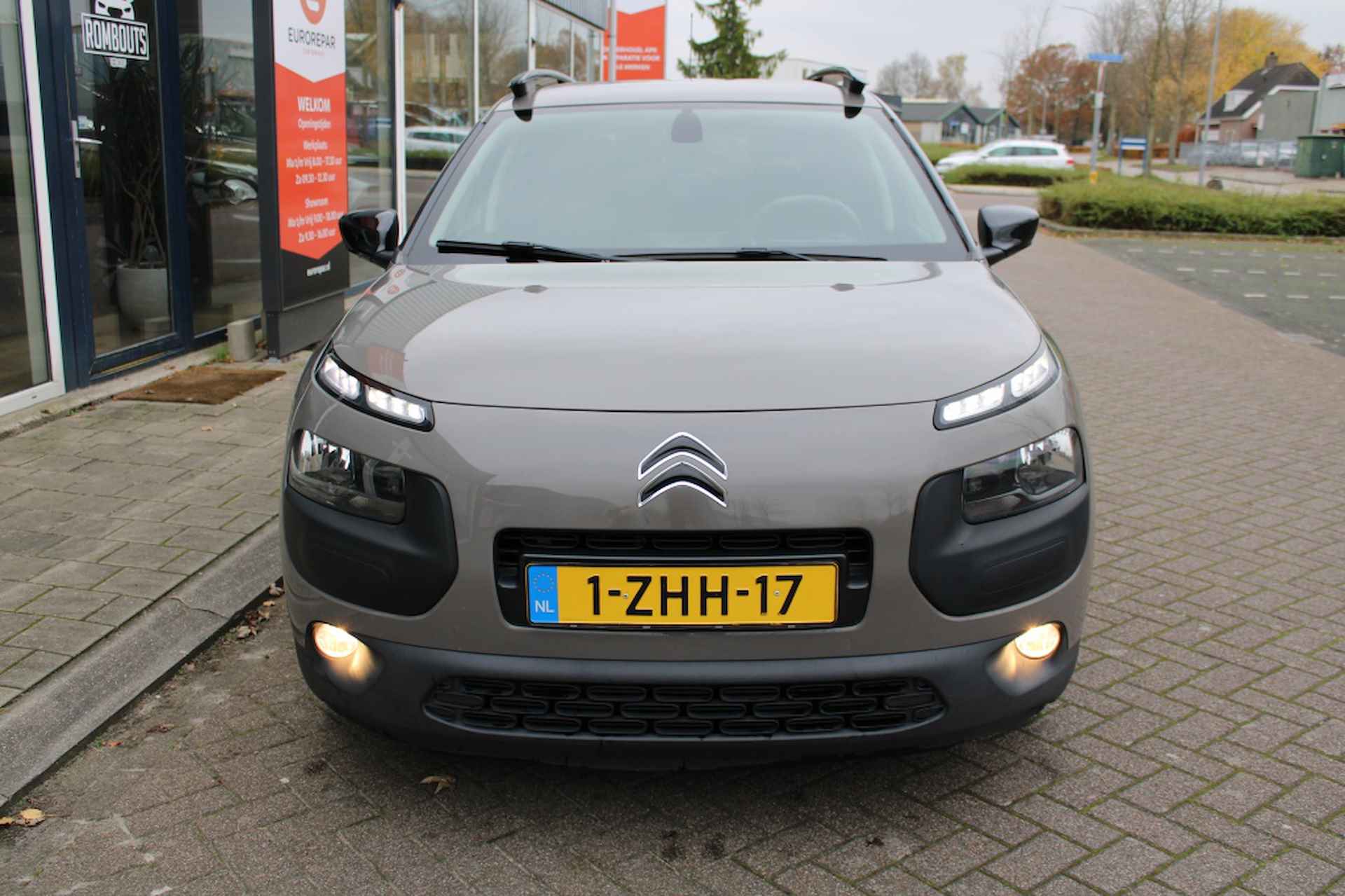 Citroen C4 Cactus 1.2 e-VTi Shine Automaat - 26/31