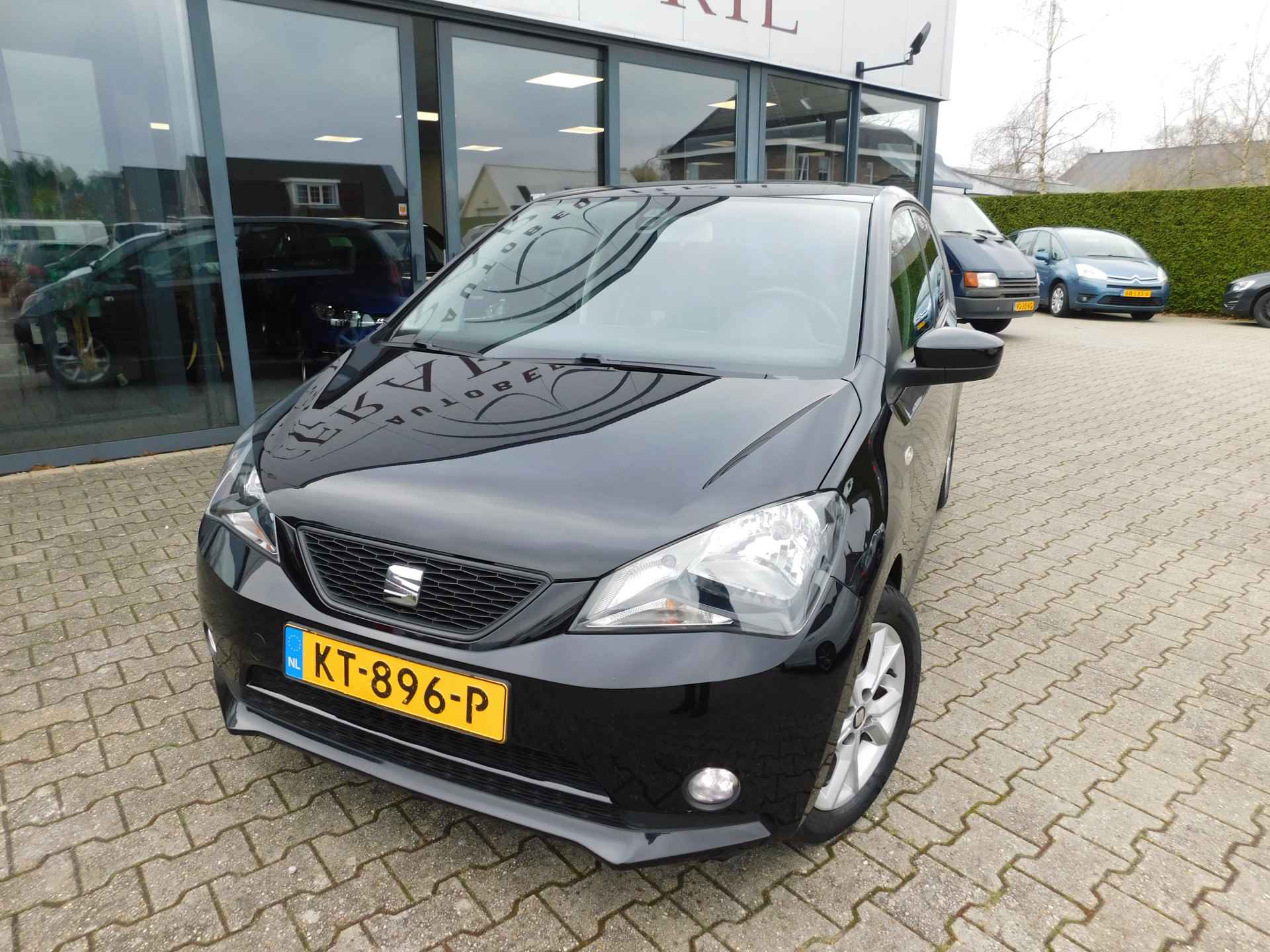 SEAT Mii 1.0 Sport Connect, Pdc, Cruise - 3/36