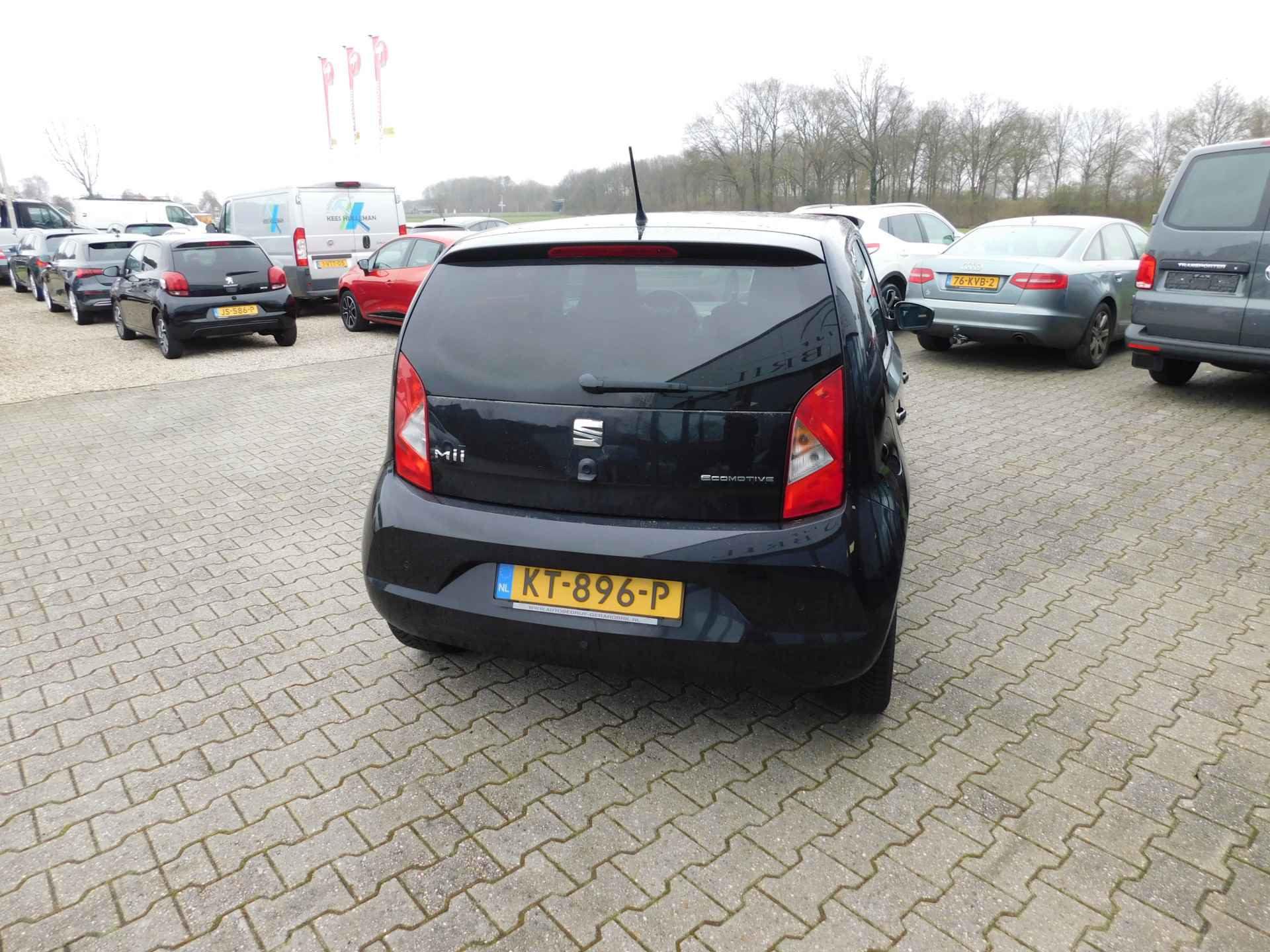 SEAT Mii 1.0 Sport Connect, Pdc, Cruise - 15/36