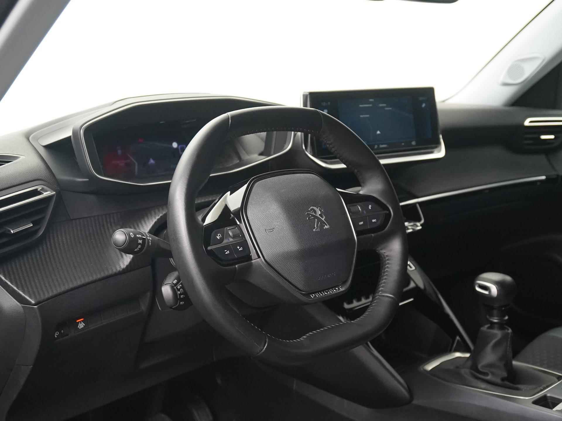 Peugeot 2008 1.2 PureTech Allure 130pk | Camera | Navigatie | Apple Carplay | Zondag Open! - 31/35