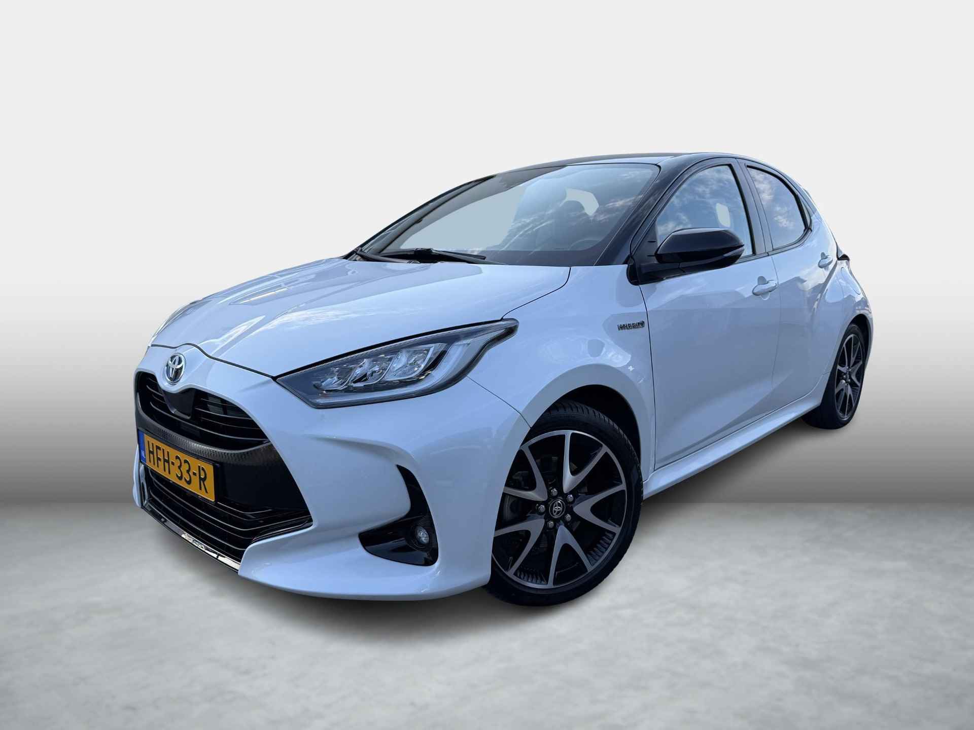 Toyota Yaris 1.5 Hybrid Executive | Dodehoek | Panoramadak