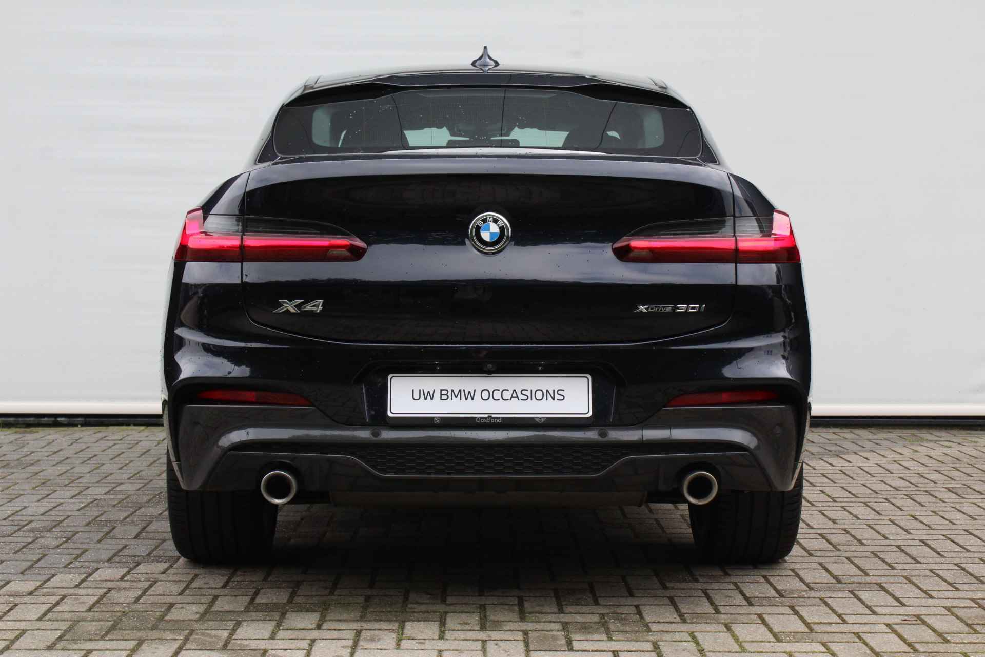 BMW X4 xDrive30i High Executive M Sport Automaat / Panoramadak / Sportstoelen / Adaptieve LED / Parking Assistant Plus / Head-Up / M Sportonderstel / Navigatie Professional - 9/27